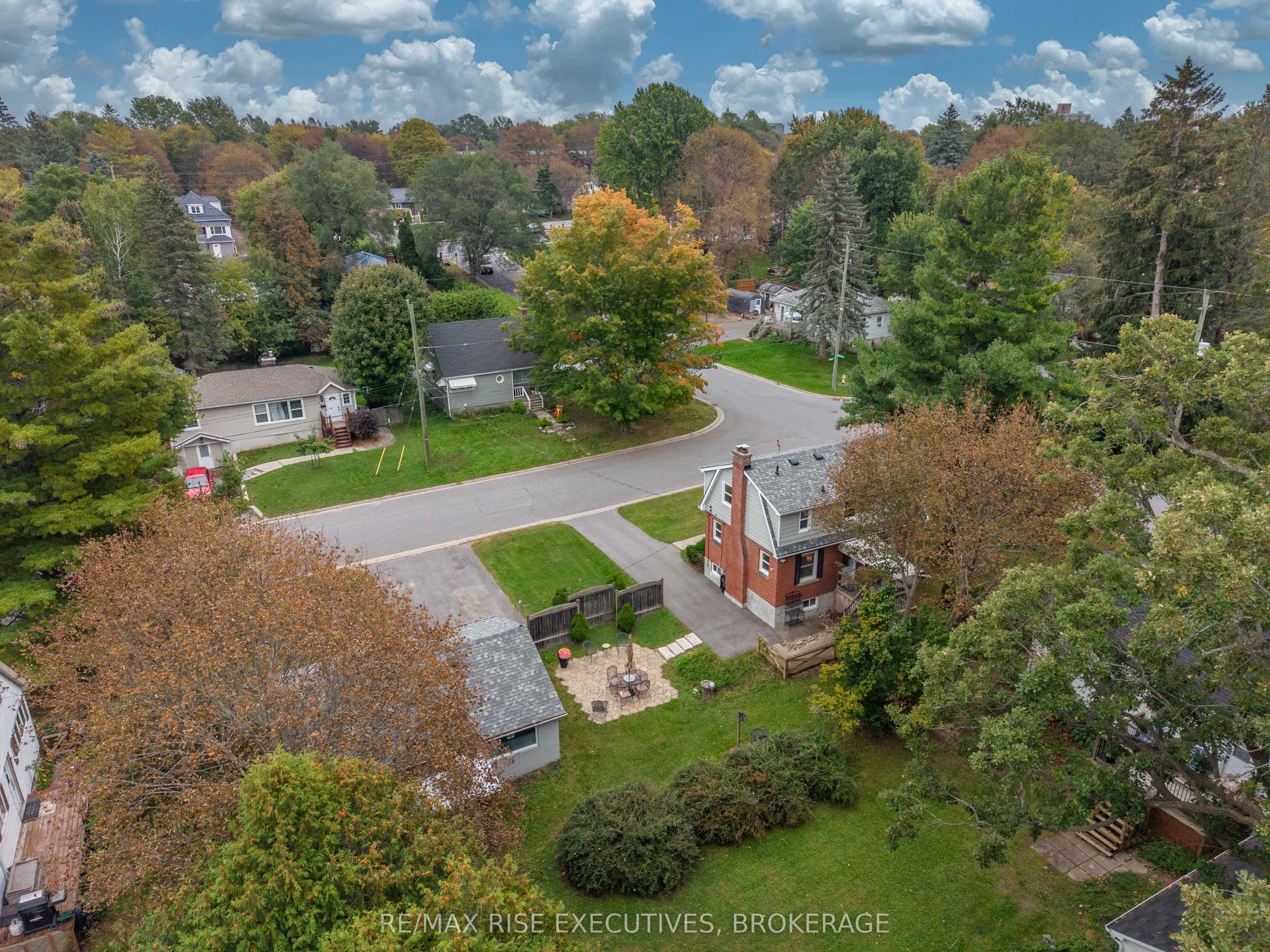 130 Florence Street, Kingston, Frontenac ON K7M 1Y8