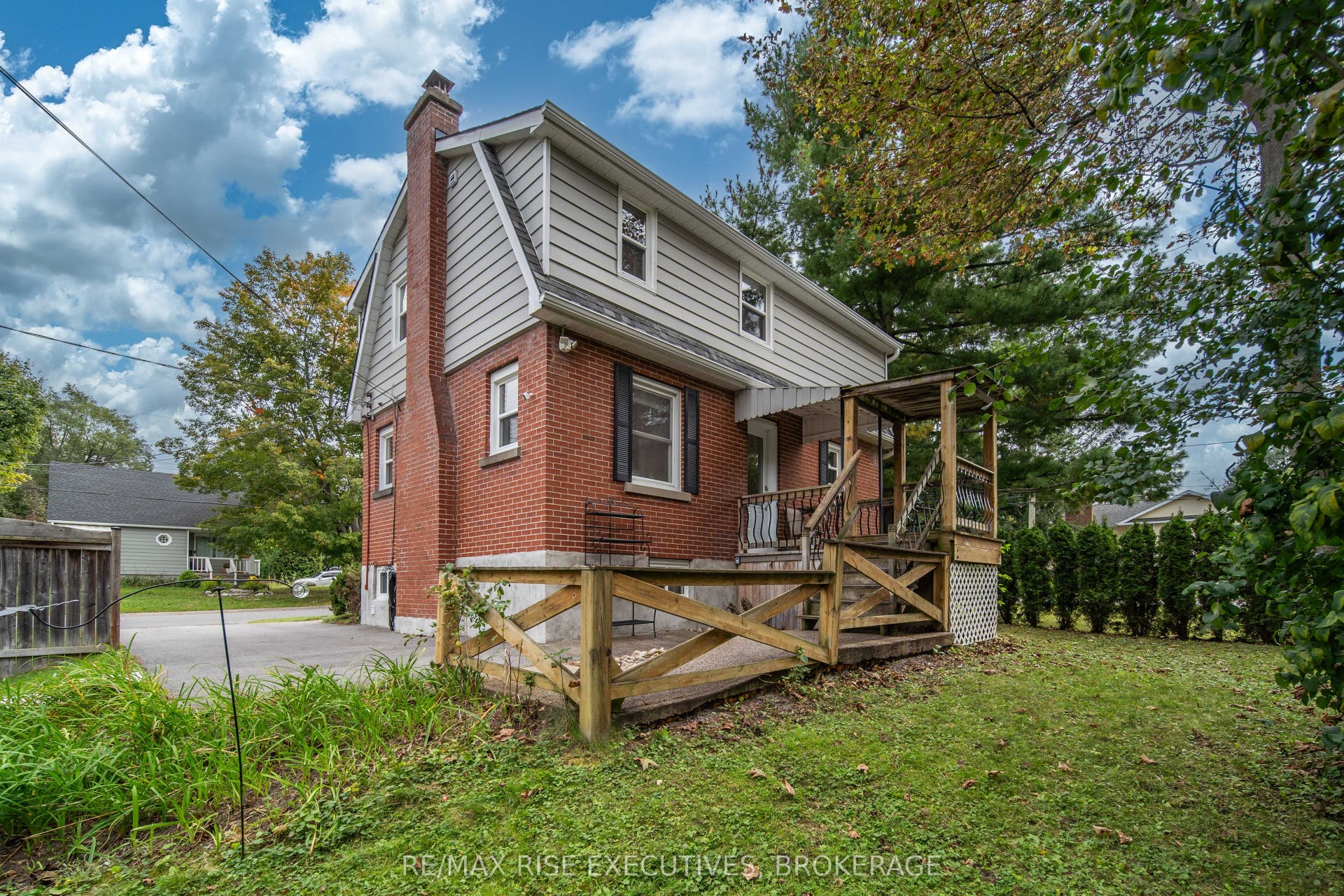 130 Florence Street, Kingston, Frontenac ON K7M 1Y8