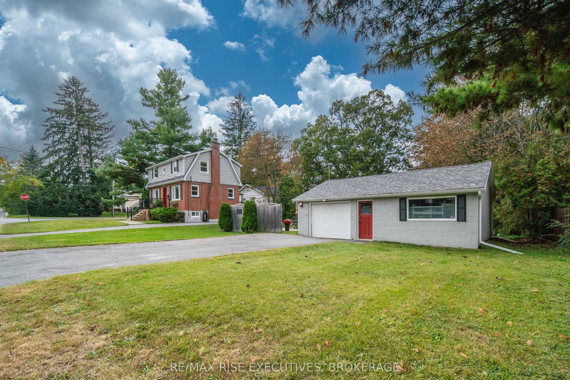 130 Florence Street, Kingston, Frontenac ON K7M 1Y8