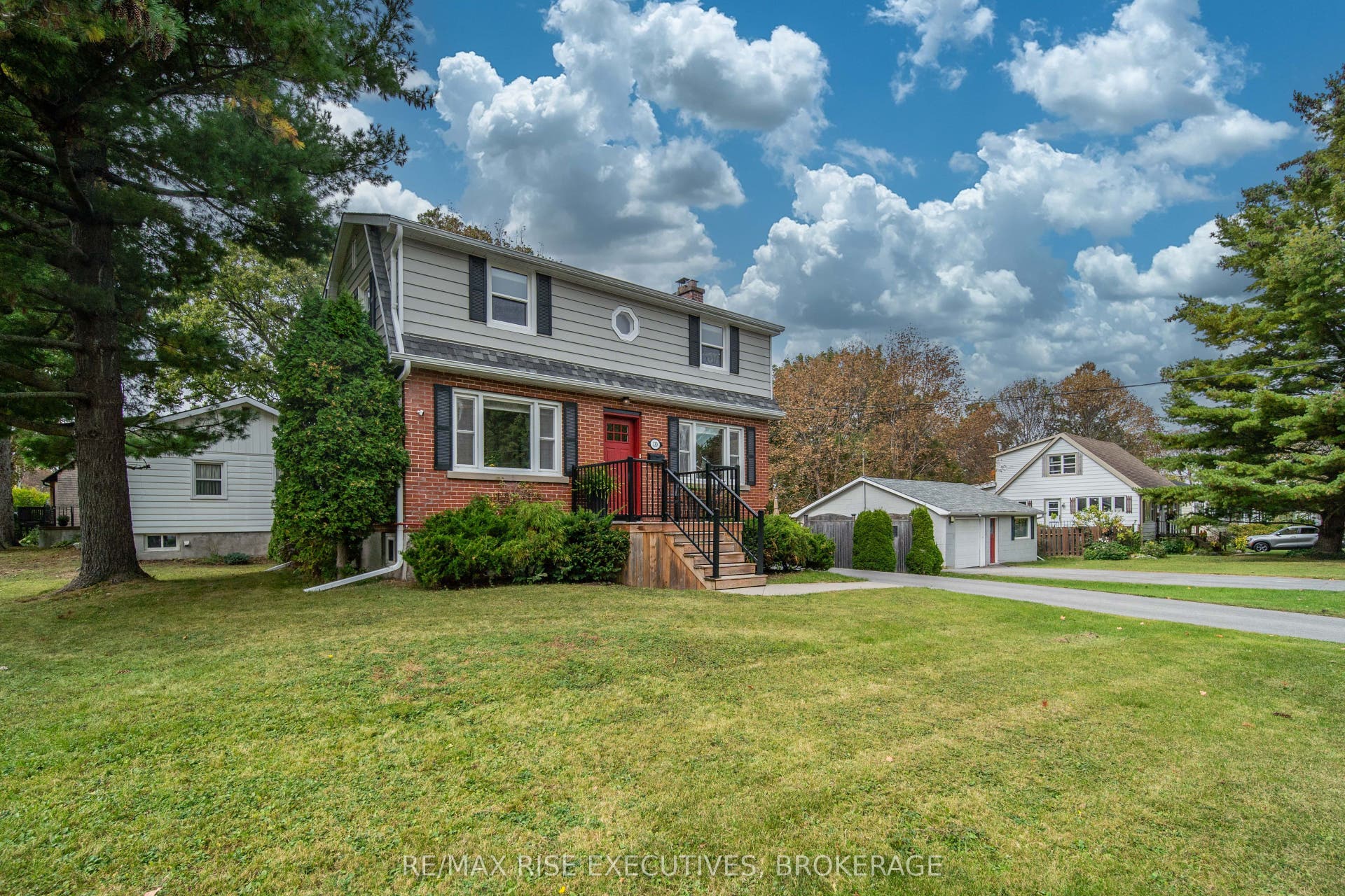 130 Florence Street, Kingston, Frontenac ON K7M 1Y8
