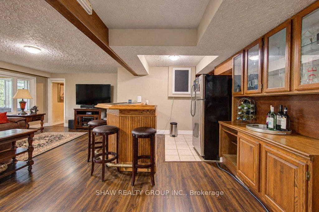 1370 Thorman Place, Cambridge, Waterloo ON N3H 4K5 1370 Thorman Place, Cambridge, Waterloo ON N3H 4K5