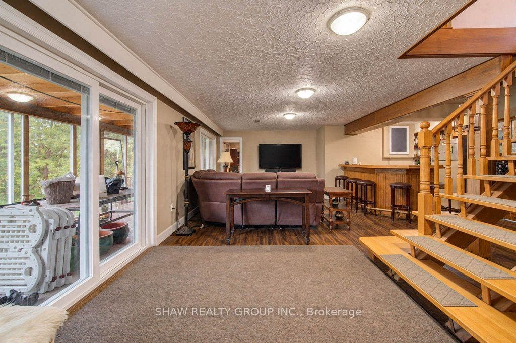 1370 Thorman Place, Cambridge, Waterloo ON N3H 4K5 1370 Thorman Place, Cambridge, Waterloo ON N3H 4K5