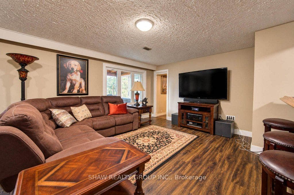 1370 Thorman Place, Cambridge, Waterloo ON N3H 4K5 1370 Thorman Place, Cambridge, Waterloo ON N3H 4K5