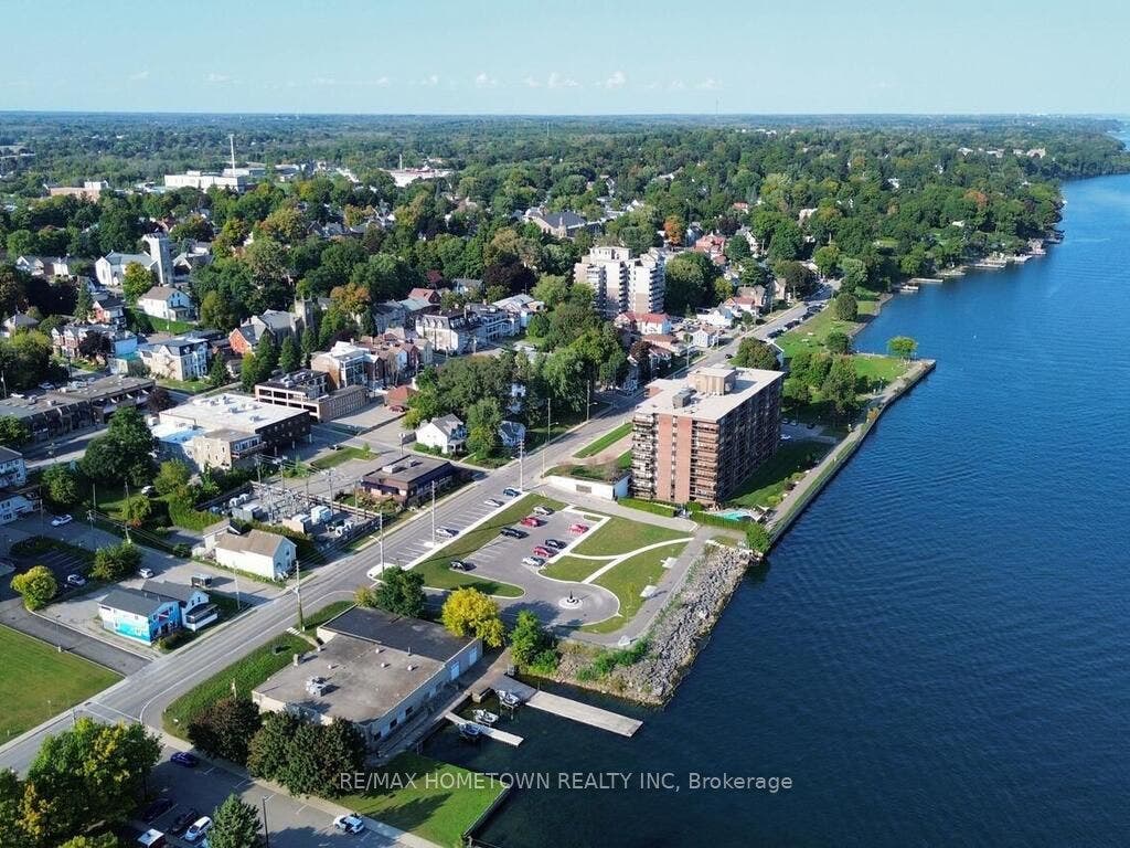 55 WATER Street E, #103, Brockville, Leeds And Grenville ON K6V 1A3