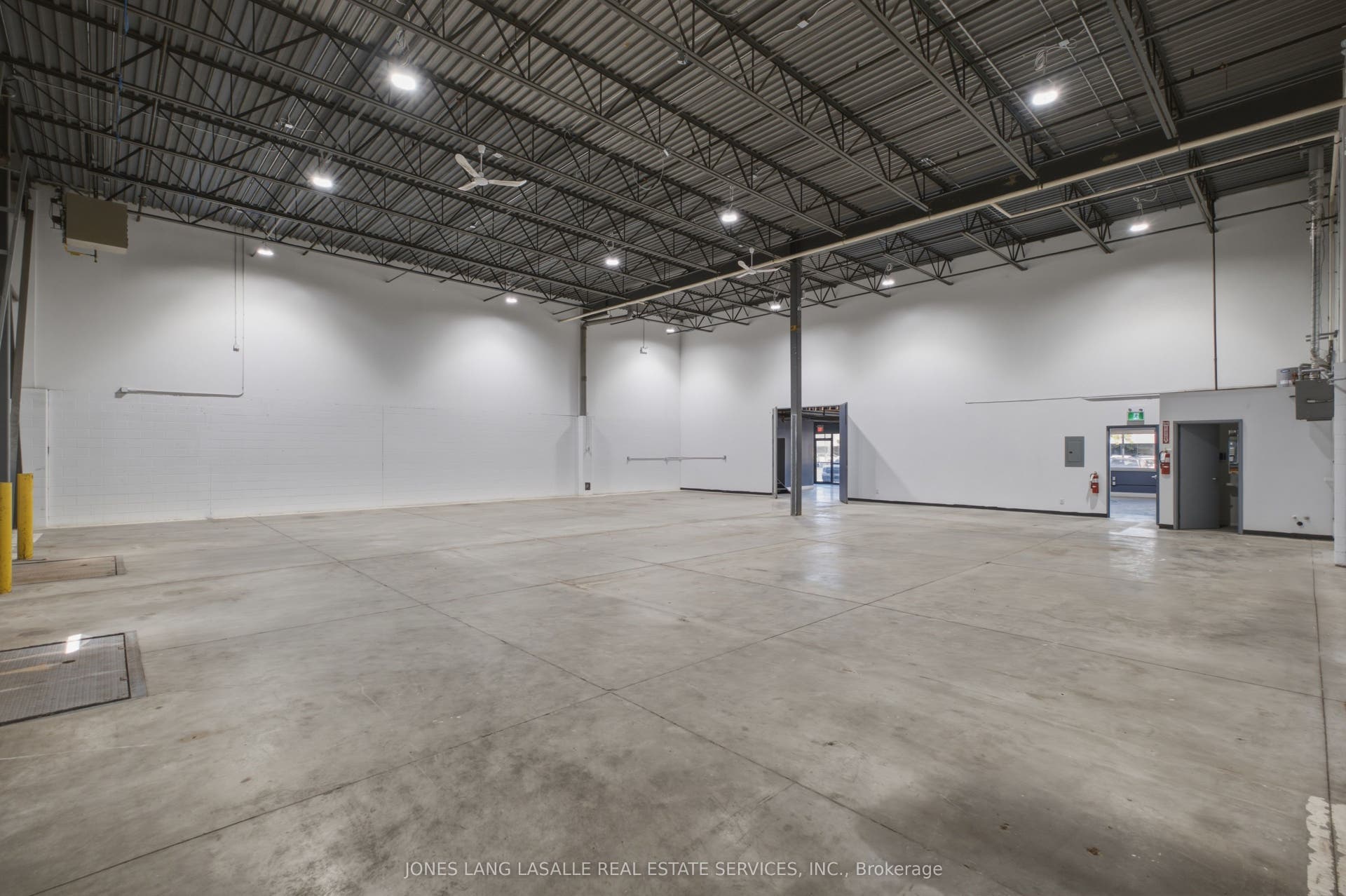 55 Fleming Drive, #18-19, Cambridge, Waterloo ON N1T 2A9 55 Fleming Drive, #18-19, Cambridge, Waterloo ON N1T 2A9