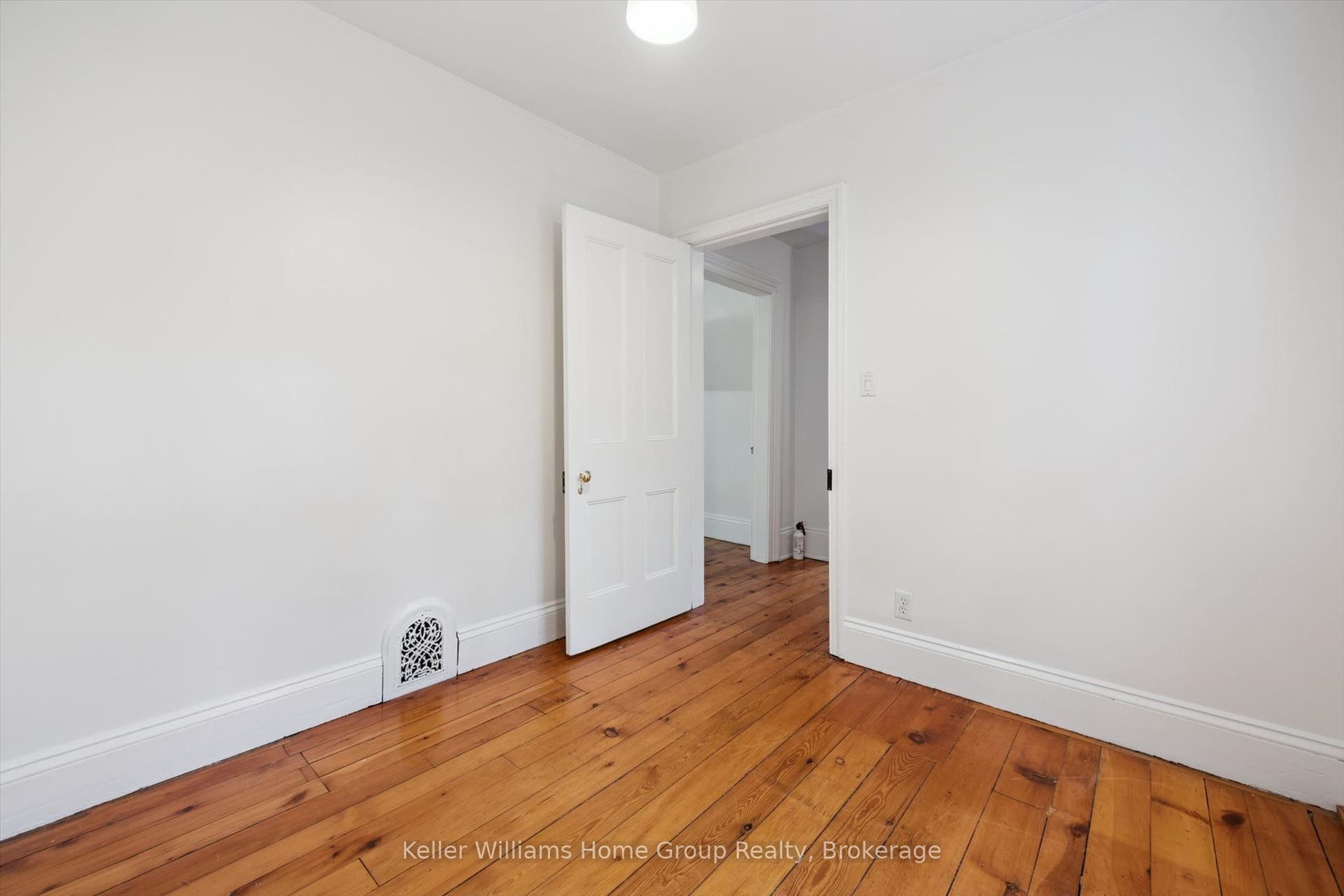 129 Suffolk Street W, Guelph, Wellington ON N1H 2J6 129 Suffolk Street W, Guelph, Wellington ON N1H 2J6