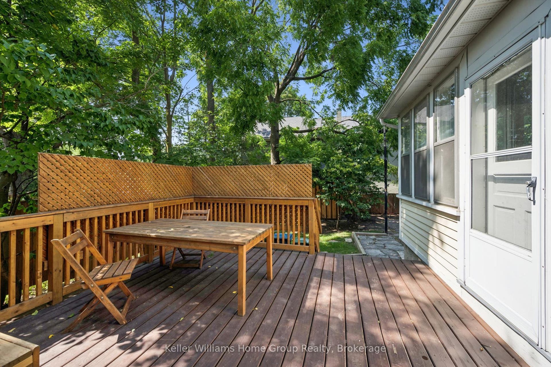 129 Suffolk Street W, Guelph, Wellington ON N1H 2J6 129 Suffolk Street W, Guelph, Wellington ON N1H 2J6