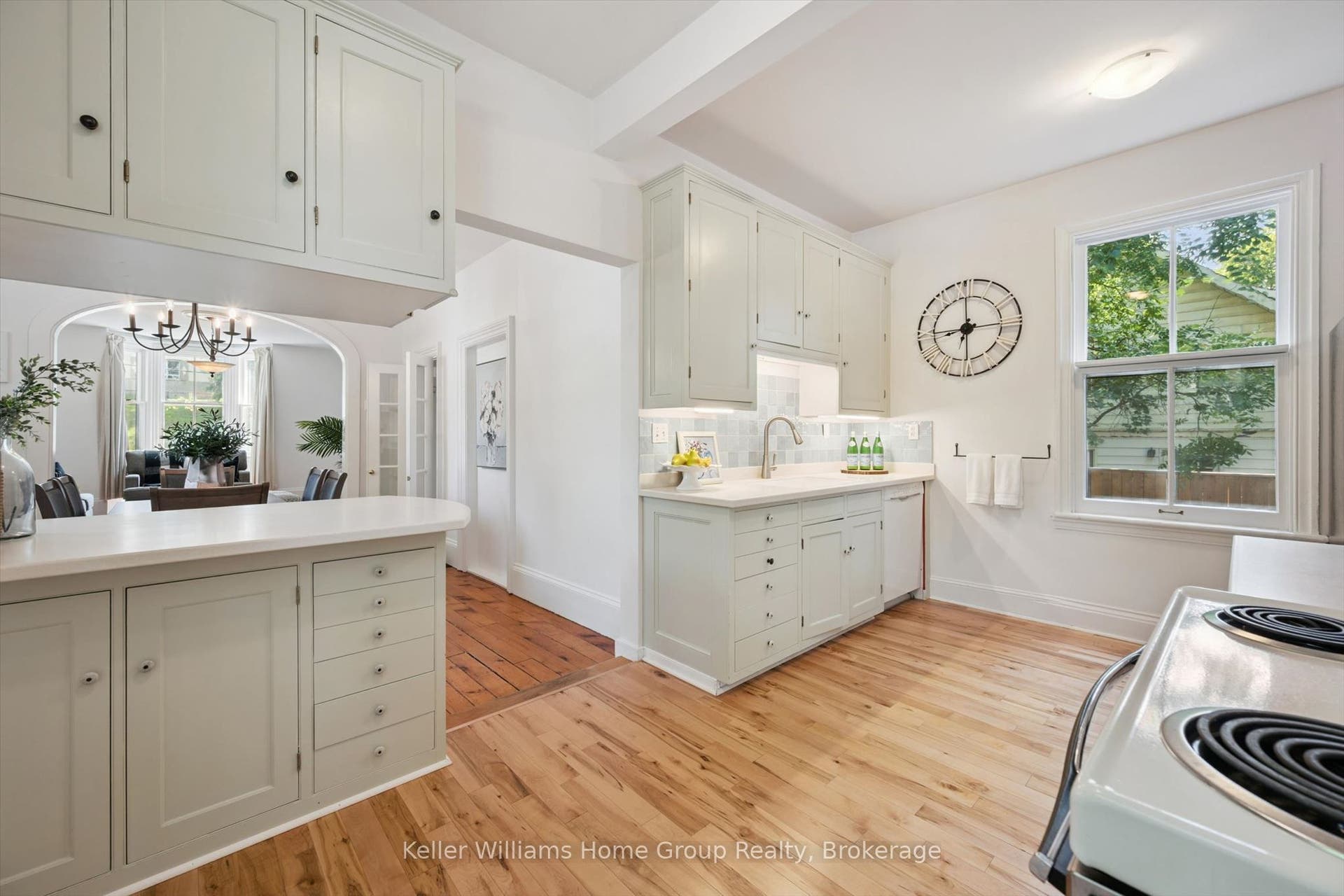 129 Suffolk Street W, Guelph, Wellington ON N1H 2J6 129 Suffolk Street W, Guelph, Wellington ON N1H 2J6