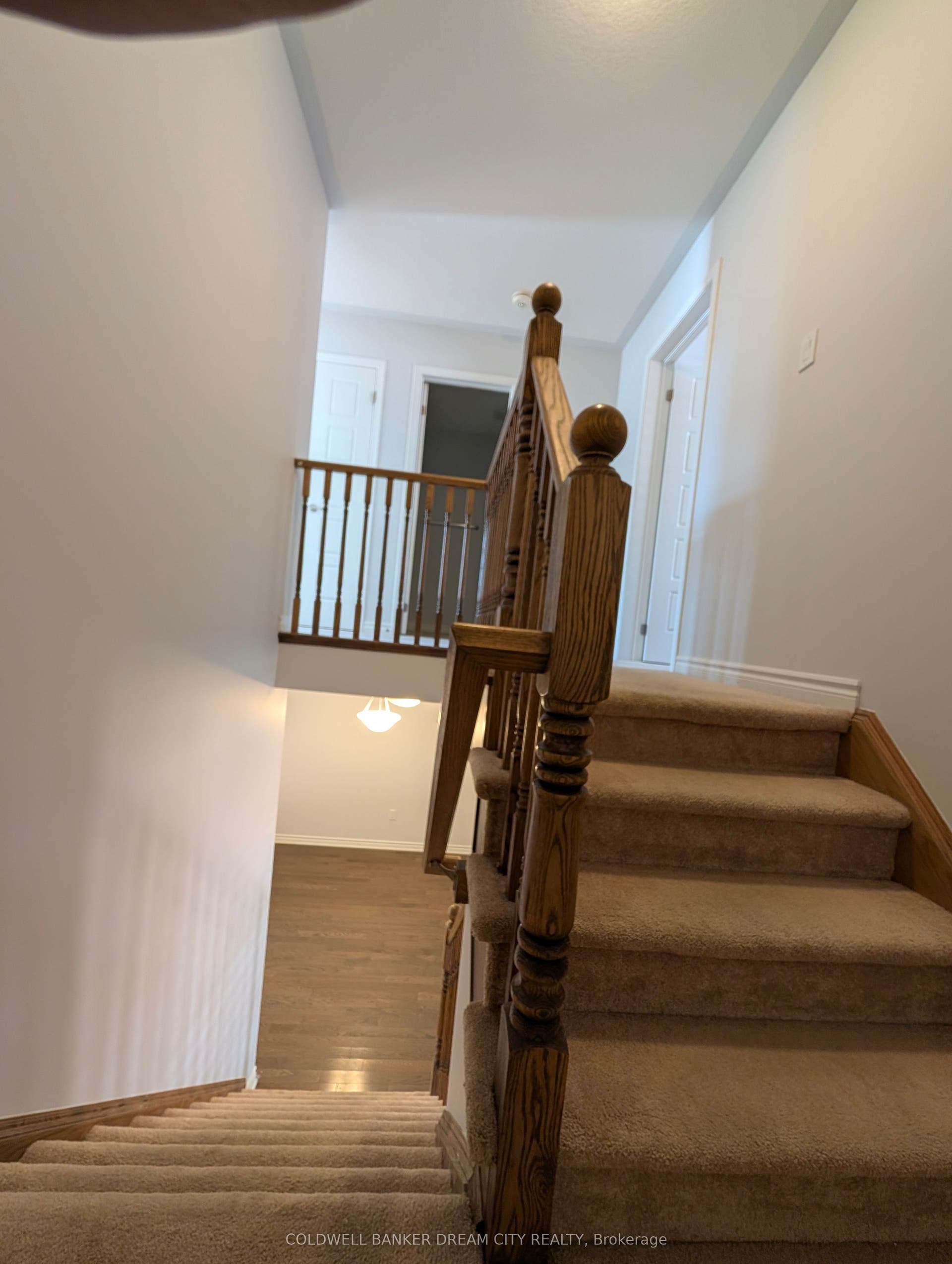 19 Ridge Road, #31, Cambridge, Waterloo ON N3E 0C7 19 Ridge Road, #31, Cambridge, Waterloo ON N3E 0C7