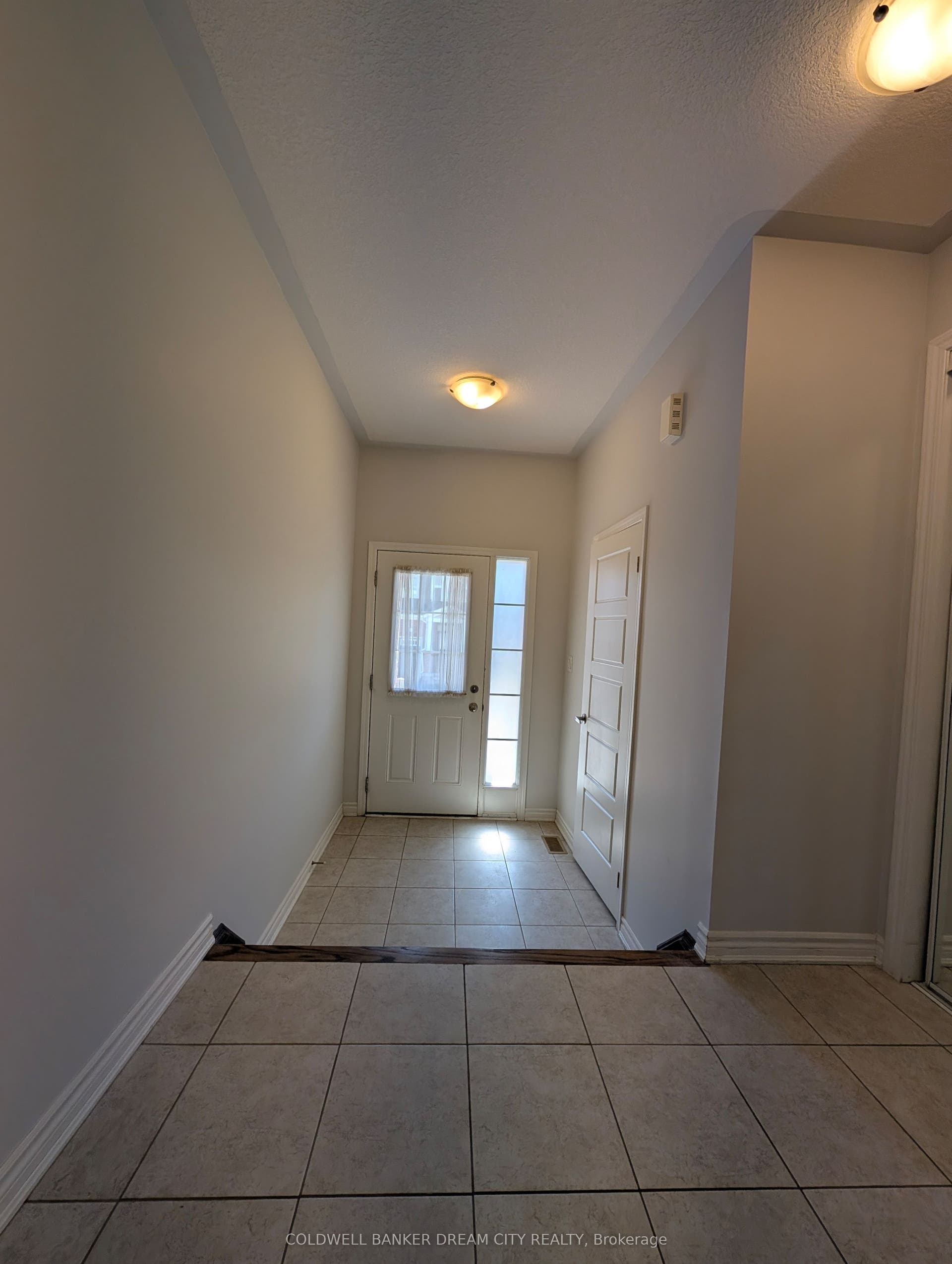 19 Ridge Road, #31, Cambridge, Waterloo ON N3E 0C7 19 Ridge Road, #31, Cambridge, Waterloo ON N3E 0C7