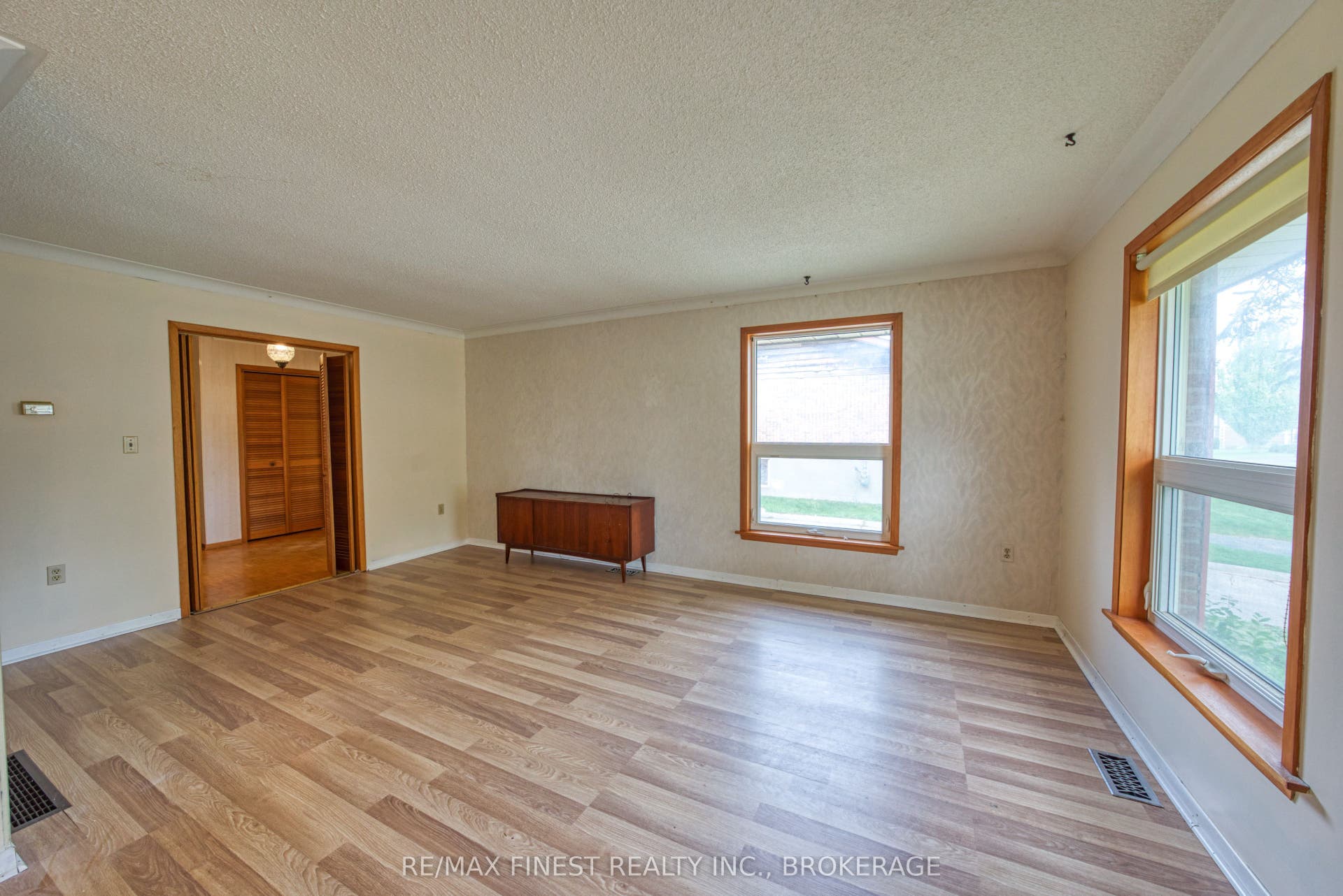 788 Kimberley Street, Kingston, Frontenac ON K7P 1C3