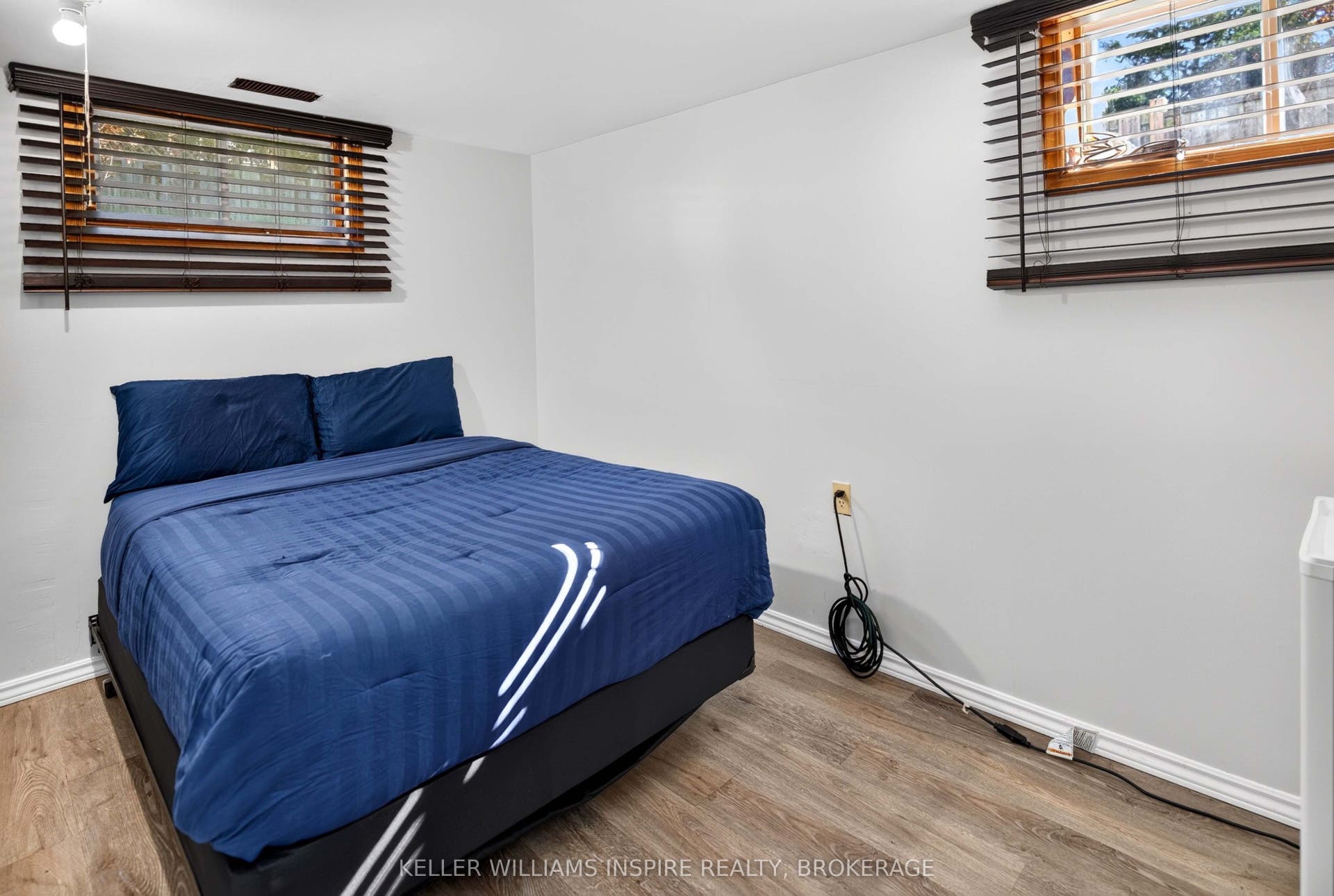 896 Mona Drive, Kingston, Frontenac ON K7P 2H7 896 Mona Drive, Kingston, Frontenac ON K7P 2H7