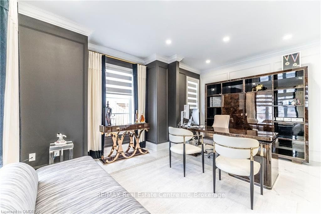 115 MCCANN Street, Guelph, Wellington ON N1G 0A8 115 MCCANN Street, Guelph, Wellington ON N1G 0A8