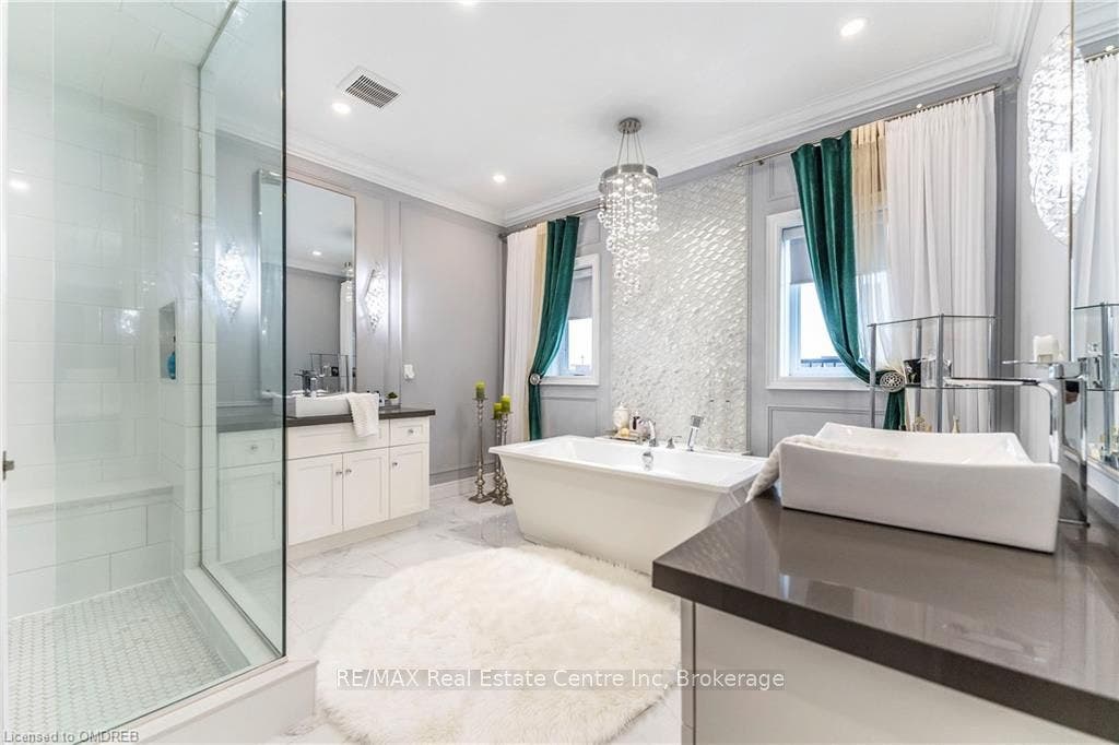 115 MCCANN Street, Guelph, Wellington ON N1G 0A8 115 MCCANN Street, Guelph, Wellington ON N1G 0A8