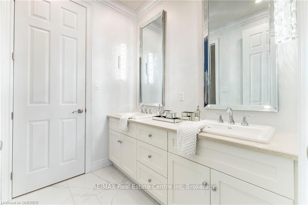 115 MCCANN Street, Guelph, Wellington ON N1G 0A8 115 MCCANN Street, Guelph, Wellington ON N1G 0A8