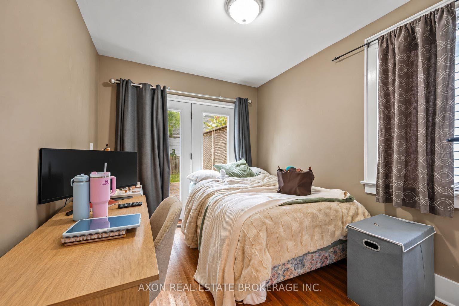 424 VICTORIA Street, Kingston, Frontenac ON K7L 3Z5 424 VICTORIA Street, Kingston, Frontenac ON K7L 3Z5