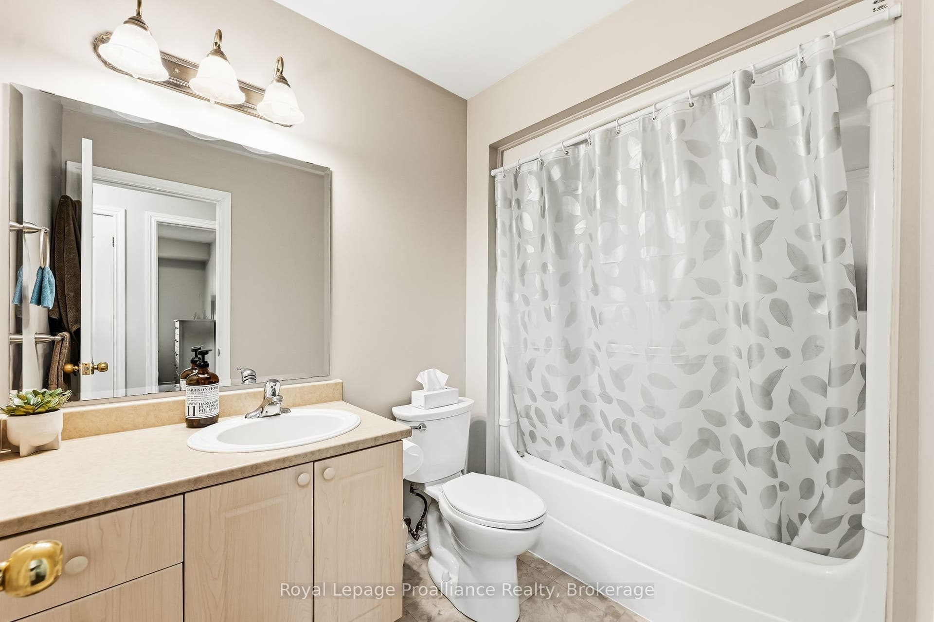 249 Ruttan Terrace, #503, Cobourg, Northumberland ON K9A 5X6