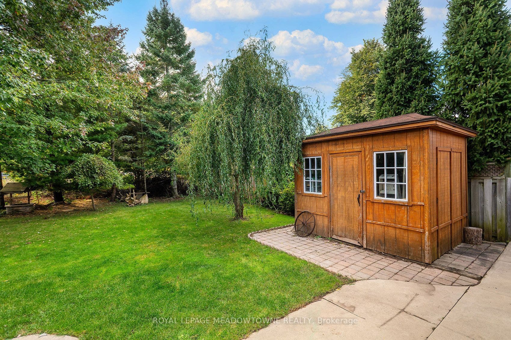 209 Elmira Road S, Guelph, Wellington ON N1K 1R2 209 Elmira Road S, Guelph, Wellington ON N1K 1R2