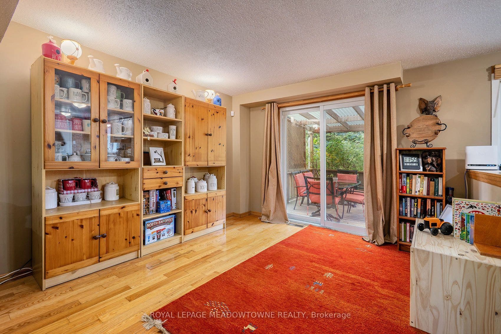 209 Elmira Road S, Guelph, Wellington ON N1K 1R2 209 Elmira Road S, Guelph, Wellington ON N1K 1R2