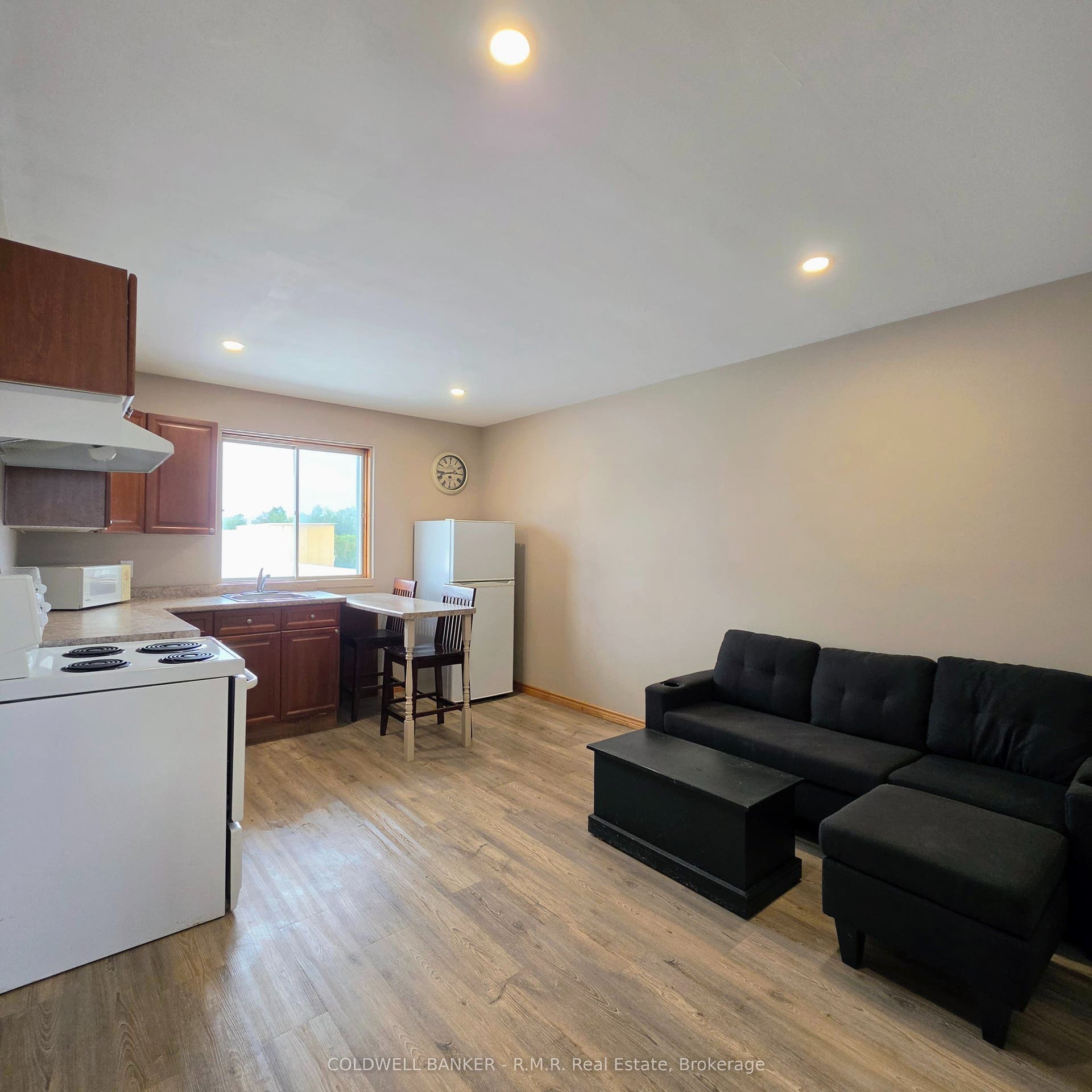 1024 Division Street, #2, Cobourg, Northumberland ON K9A 5Y5