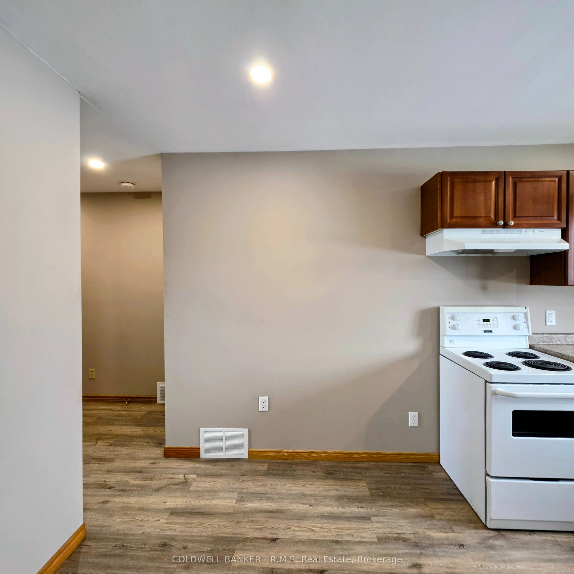 1024 Division Street, #2, Cobourg, Northumberland ON K9A 5Y5