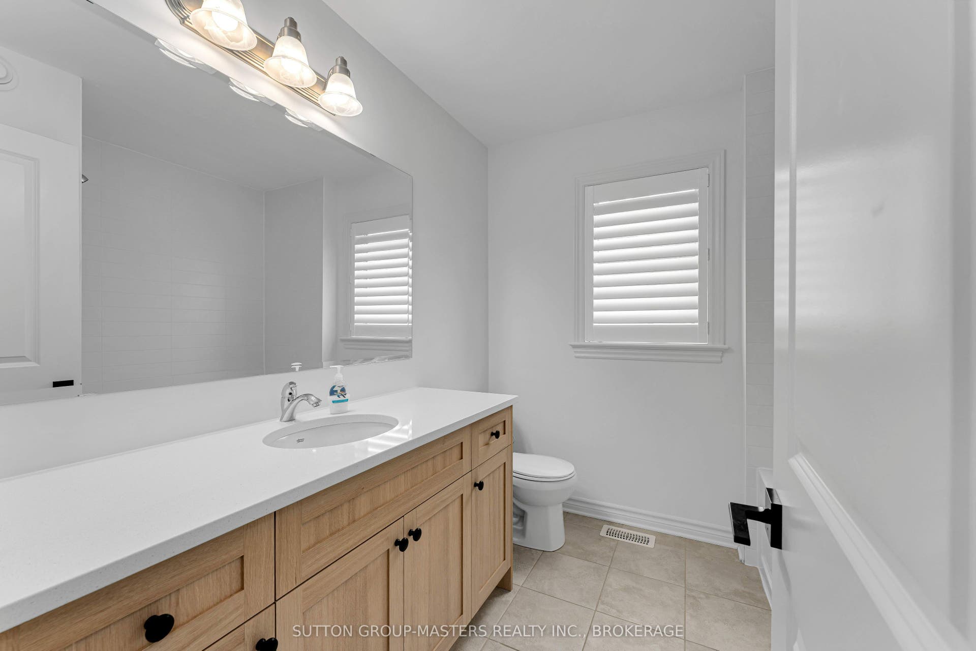 1283 Delancey Drive, Kingston, Frontenac ON K7M 0H5