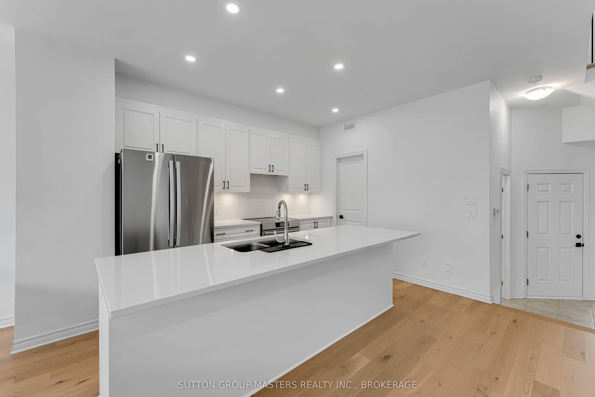 1283 Delancey Drive, Kingston, Frontenac ON K7M 0H5