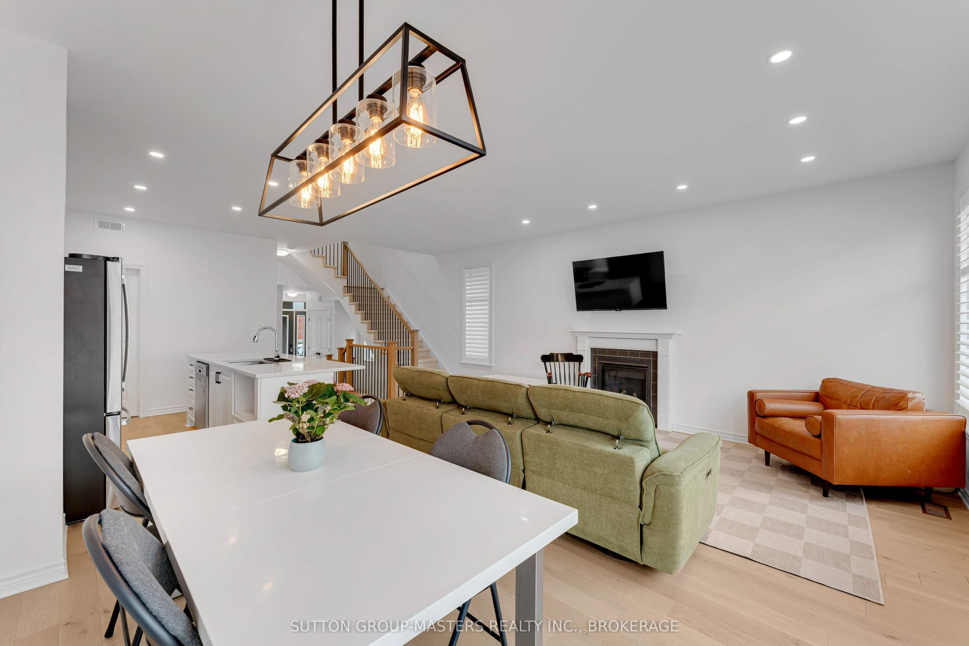 1283 Delancey Drive, Kingston, Frontenac ON K7M 0H5