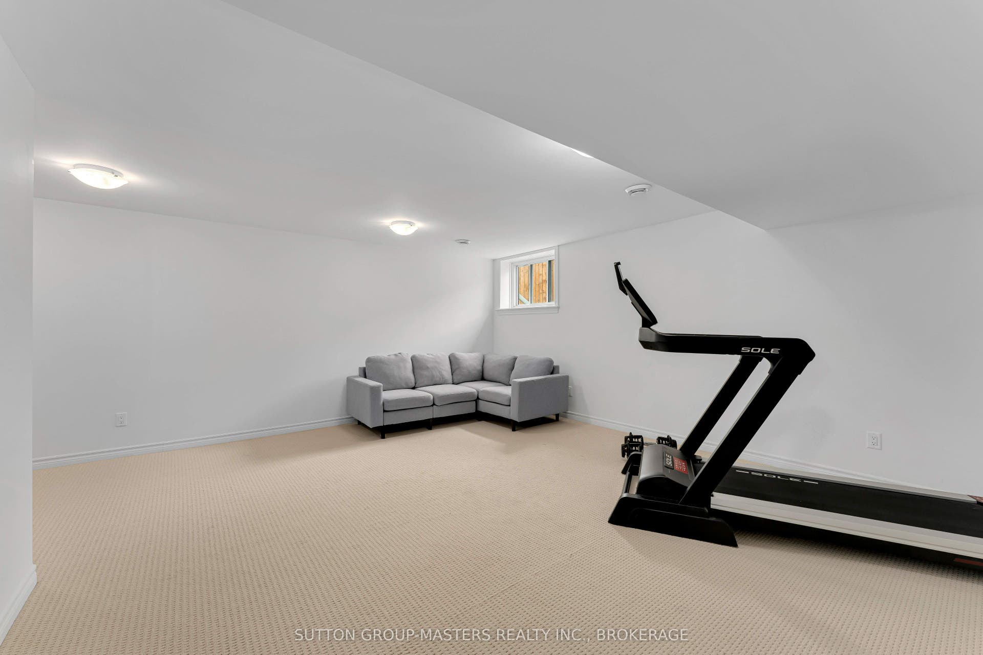1283 Delancey Drive, Kingston, Frontenac ON K7M 0H5