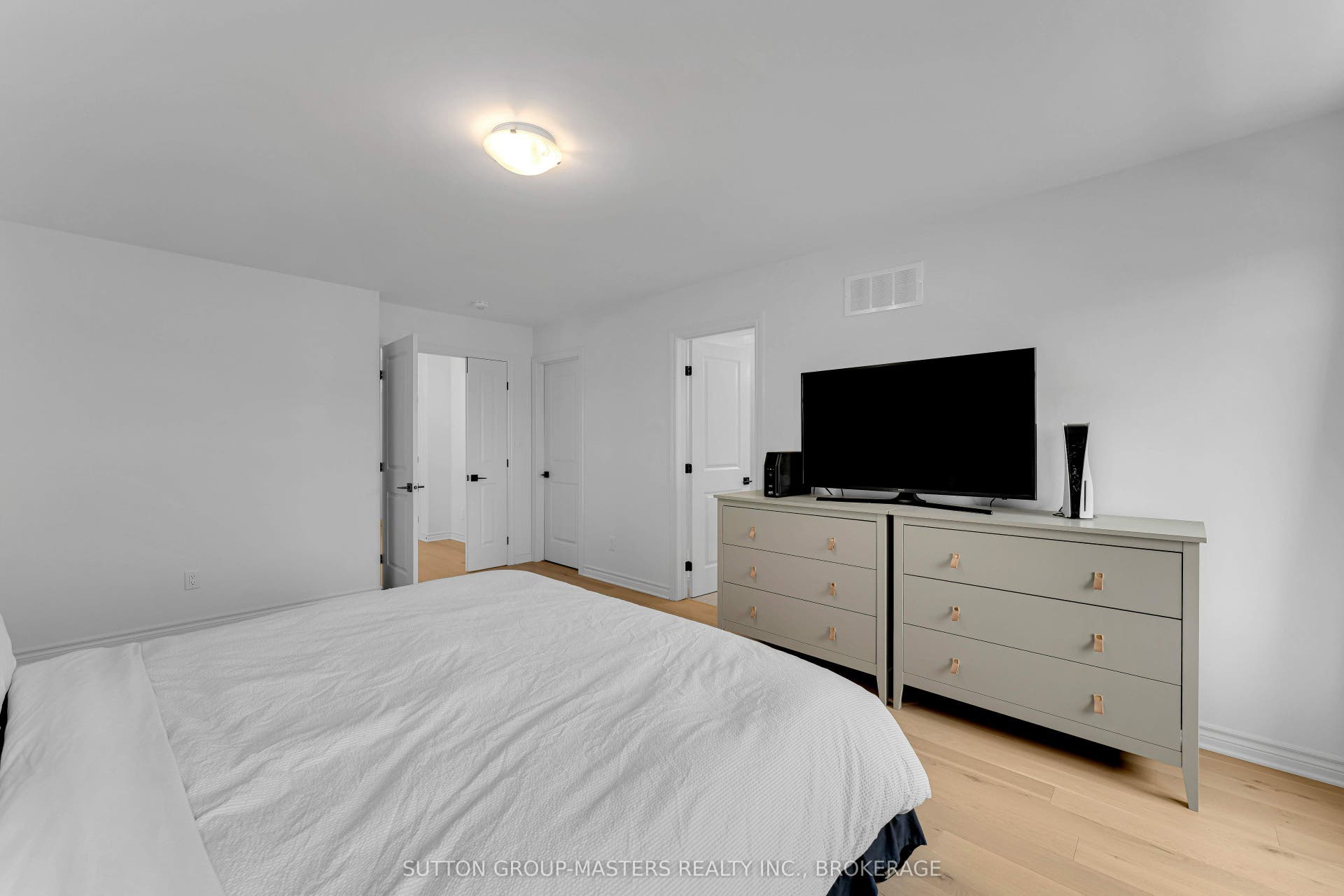 1283 Delancey Drive, Kingston, Frontenac ON K7M 0H5