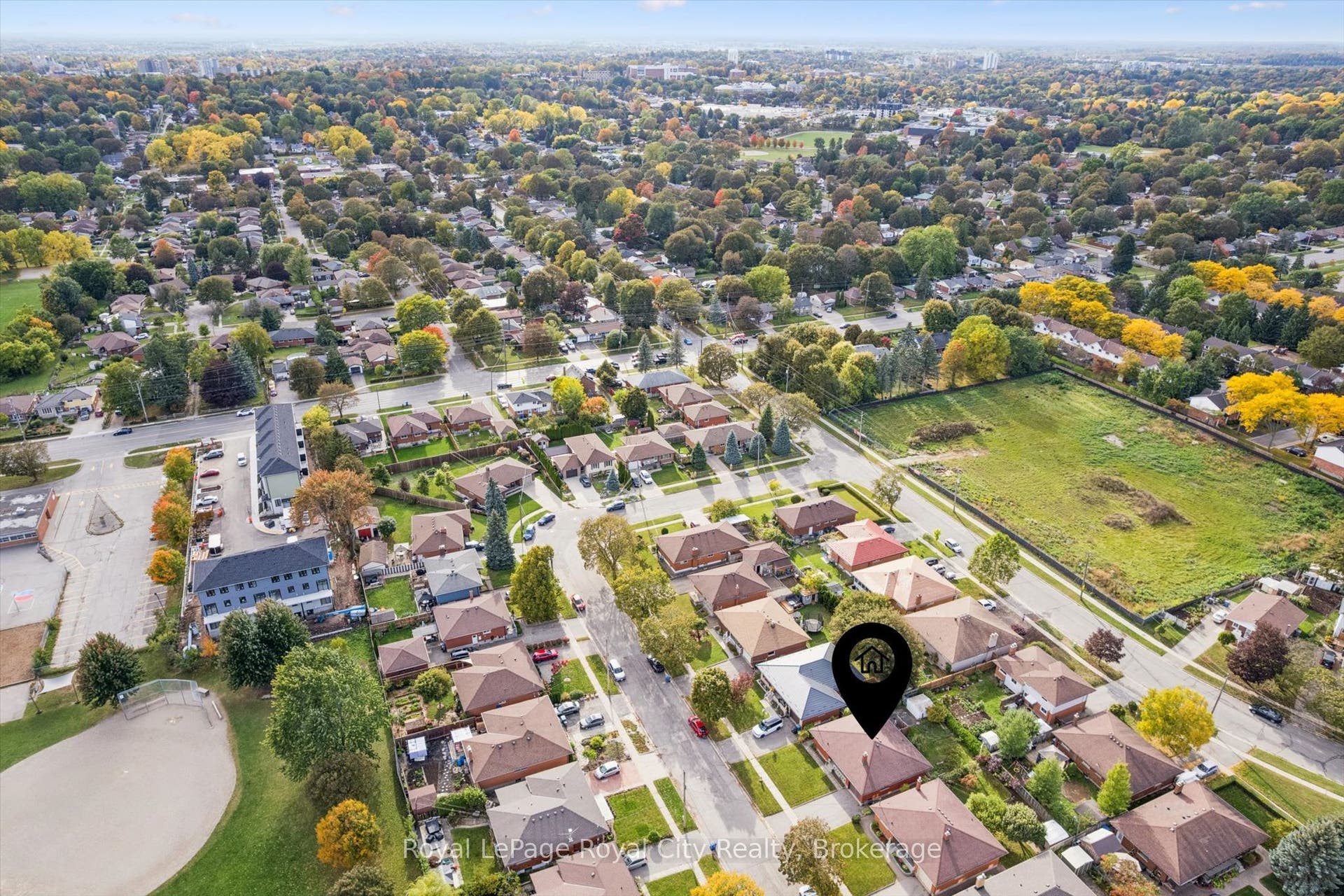 27 Palermo Crescent, Guelph, Wellington ON N1E 2J8 27 Palermo Crescent, Guelph, Wellington ON N1E 2J8