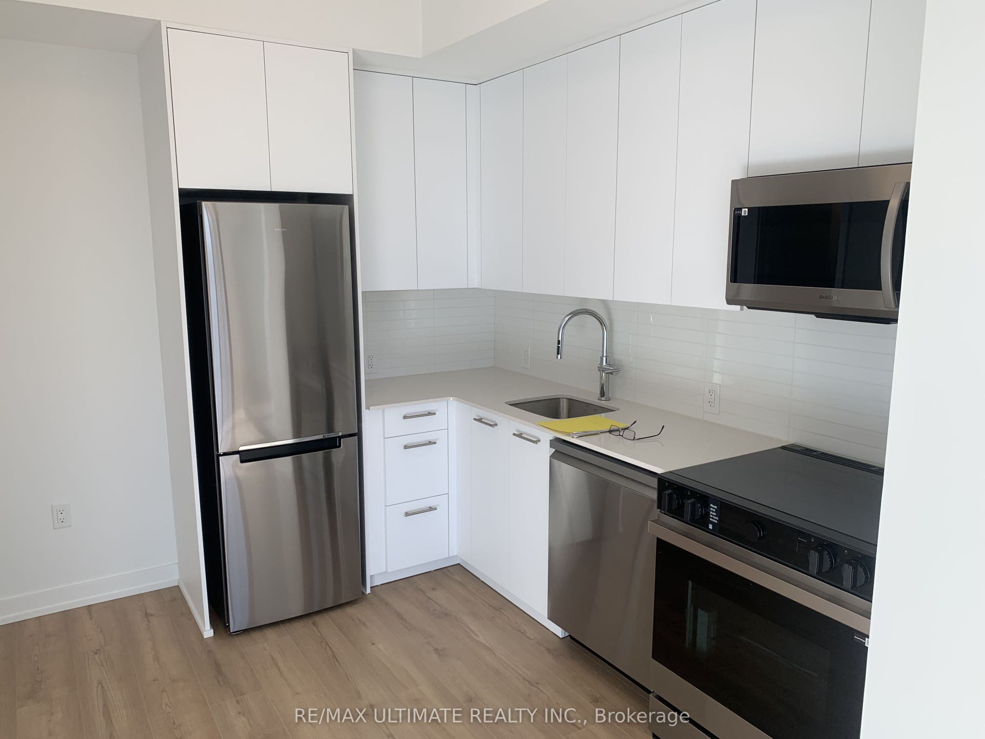 30 Francis Street S, #2901, Kitchener, Waterloo ON N2G 1H7