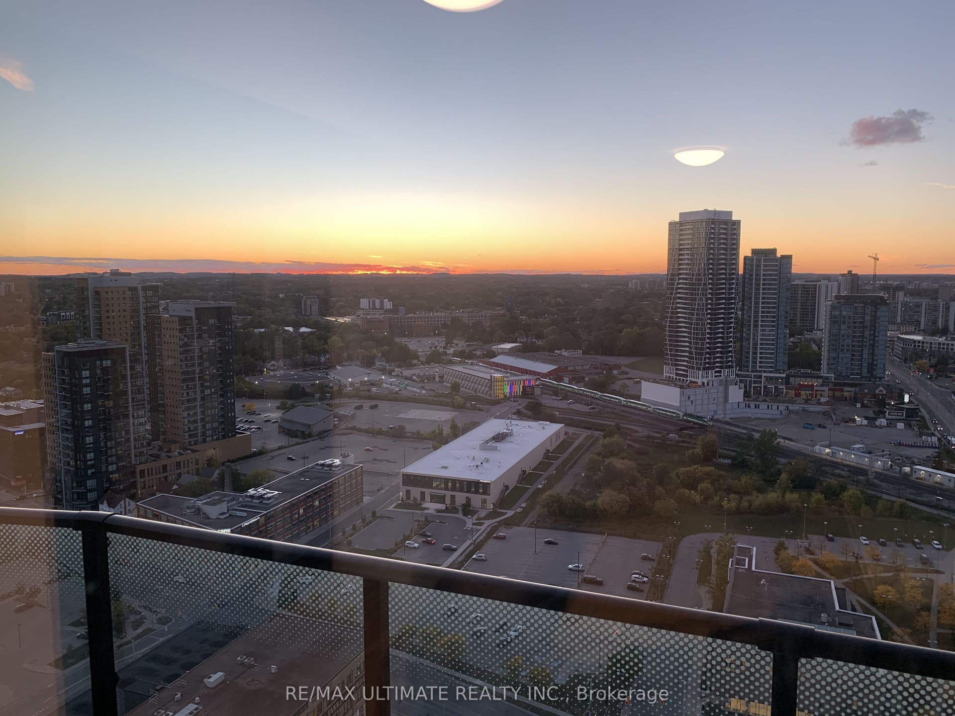 30 Francis Street S, #2901, Kitchener, Waterloo ON N2G 1H7