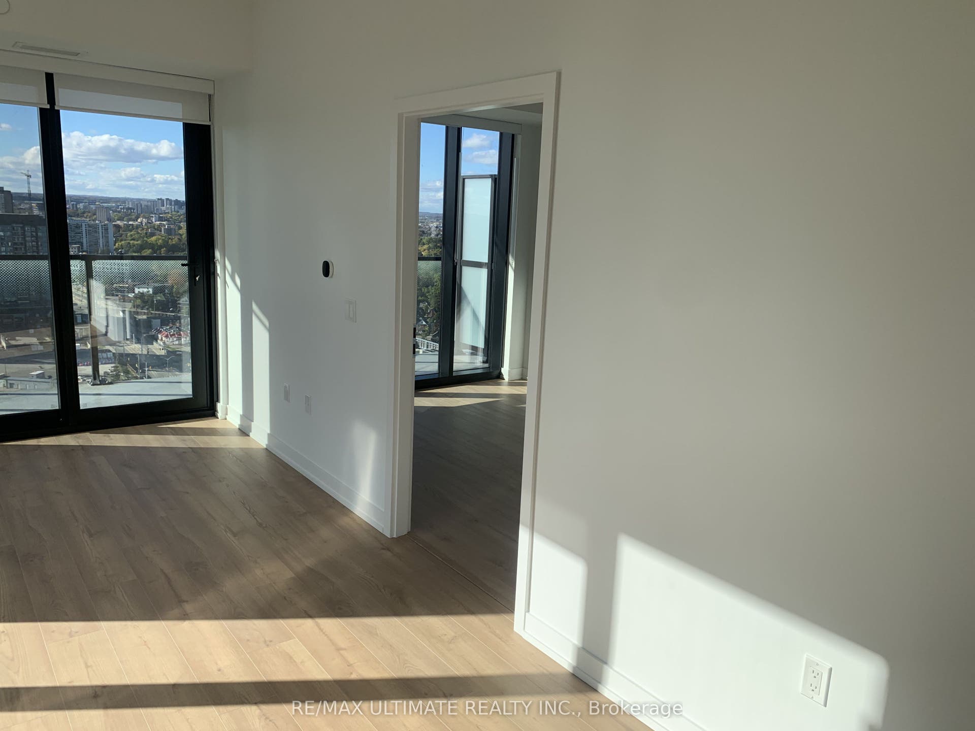 30 Francis Street S, #2901, Kitchener, Waterloo ON N2G 1H7