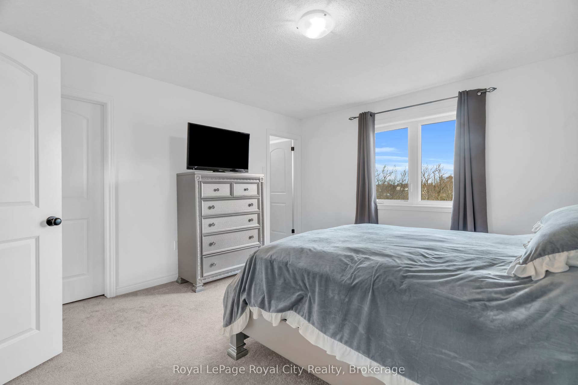 269 Watson Parkway N, #7, Guelph, Wellington ON N1E 0R3 269 Watson Parkway N, #7, Guelph, Wellington ON N1E 0R3