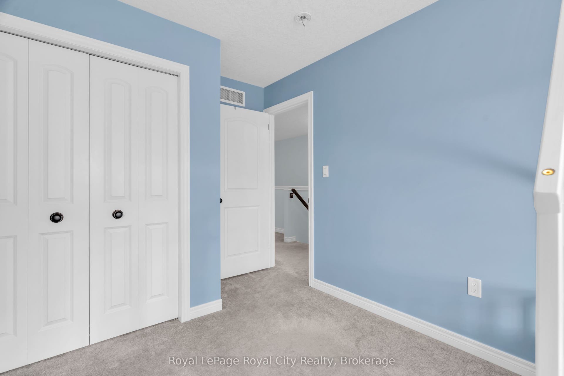 269 Watson Parkway N, #7, Guelph, Wellington ON N1E 0R3 269 Watson Parkway N, #7, Guelph, Wellington ON N1E 0R3