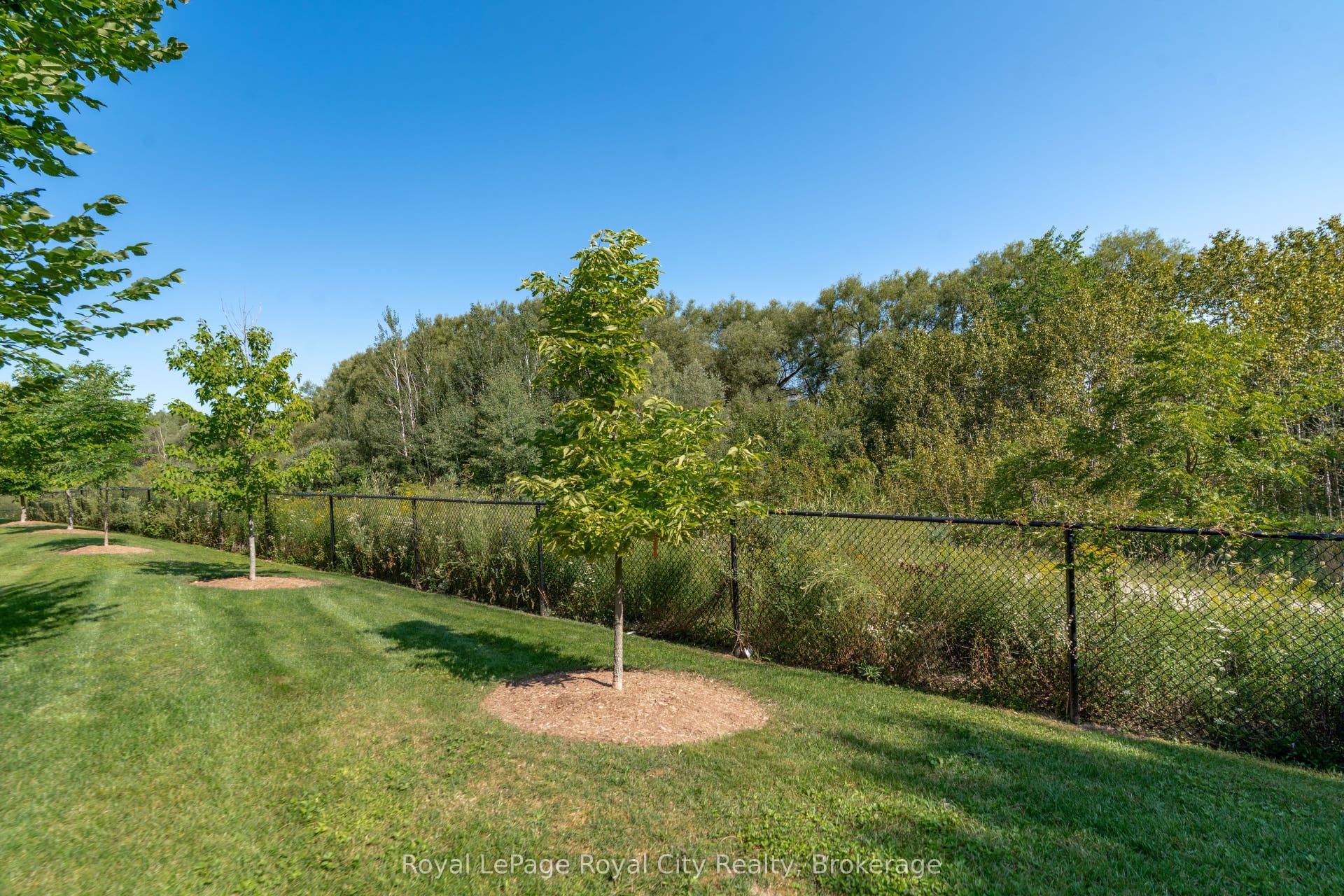 269 Watson Parkway N, #7, Guelph, Wellington ON N1E 0R3 269 Watson Parkway N, #7, Guelph, Wellington ON N1E 0R3