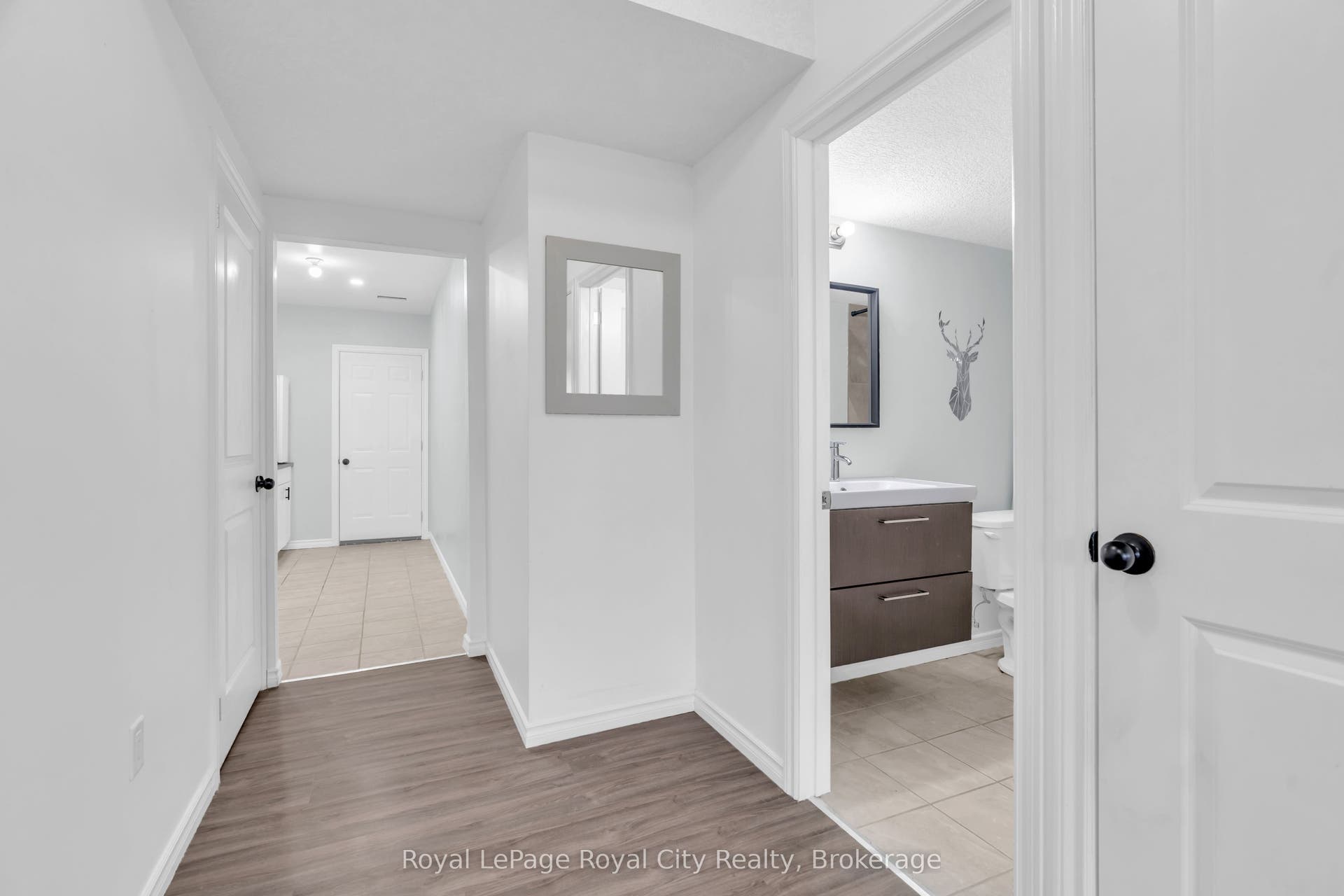 269 Watson Parkway N, #7, Guelph, Wellington ON N1E 0R3 269 Watson Parkway N, #7, Guelph, Wellington ON N1E 0R3