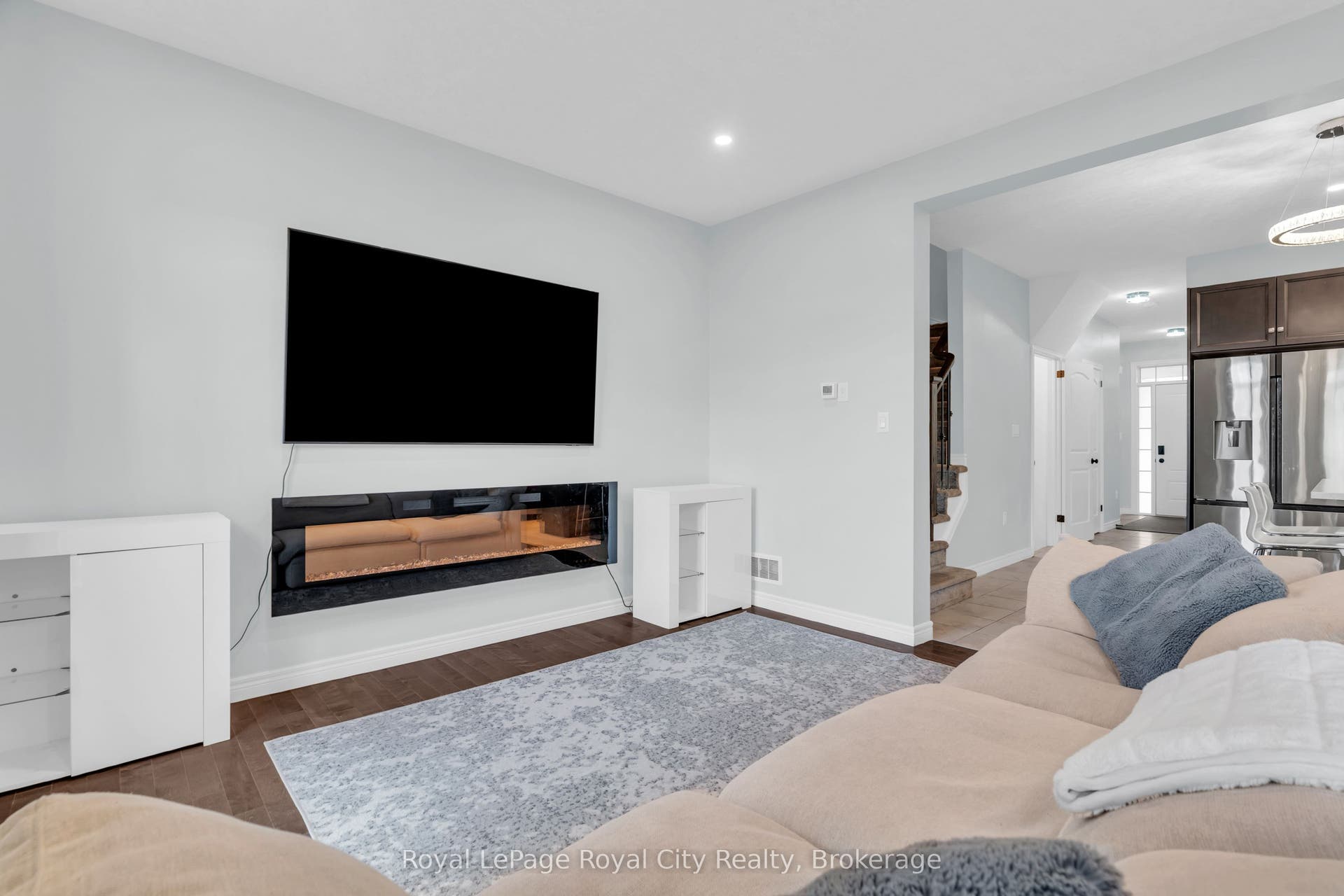 269 Watson Parkway N, #7, Guelph, Wellington ON N1E 0R3 269 Watson Parkway N, #7, Guelph, Wellington ON N1E 0R3