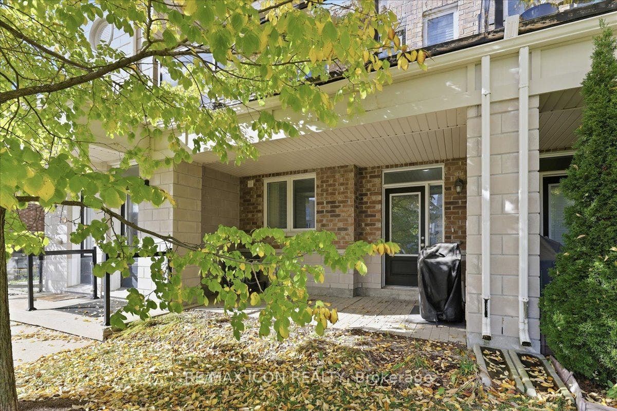 908 Apple Hill Lane, #75, Kitchener, Waterloo ON N2R 0L7 908 Apple Hill Lane, #75, Kitchener, Waterloo ON N2R 0L7
