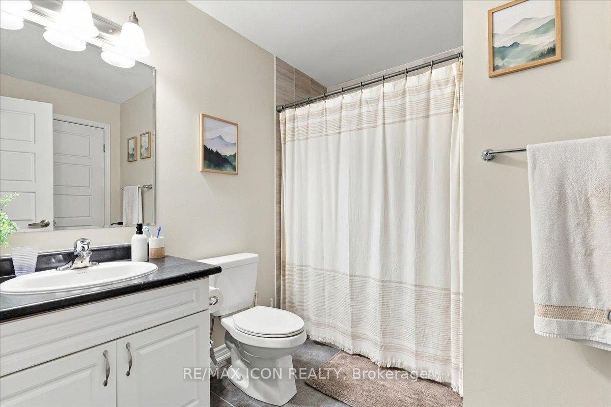 908 Apple Hill Lane, #75, Kitchener, Waterloo ON N2R 0L7 908 Apple Hill Lane, #75, Kitchener, Waterloo ON N2R 0L7
