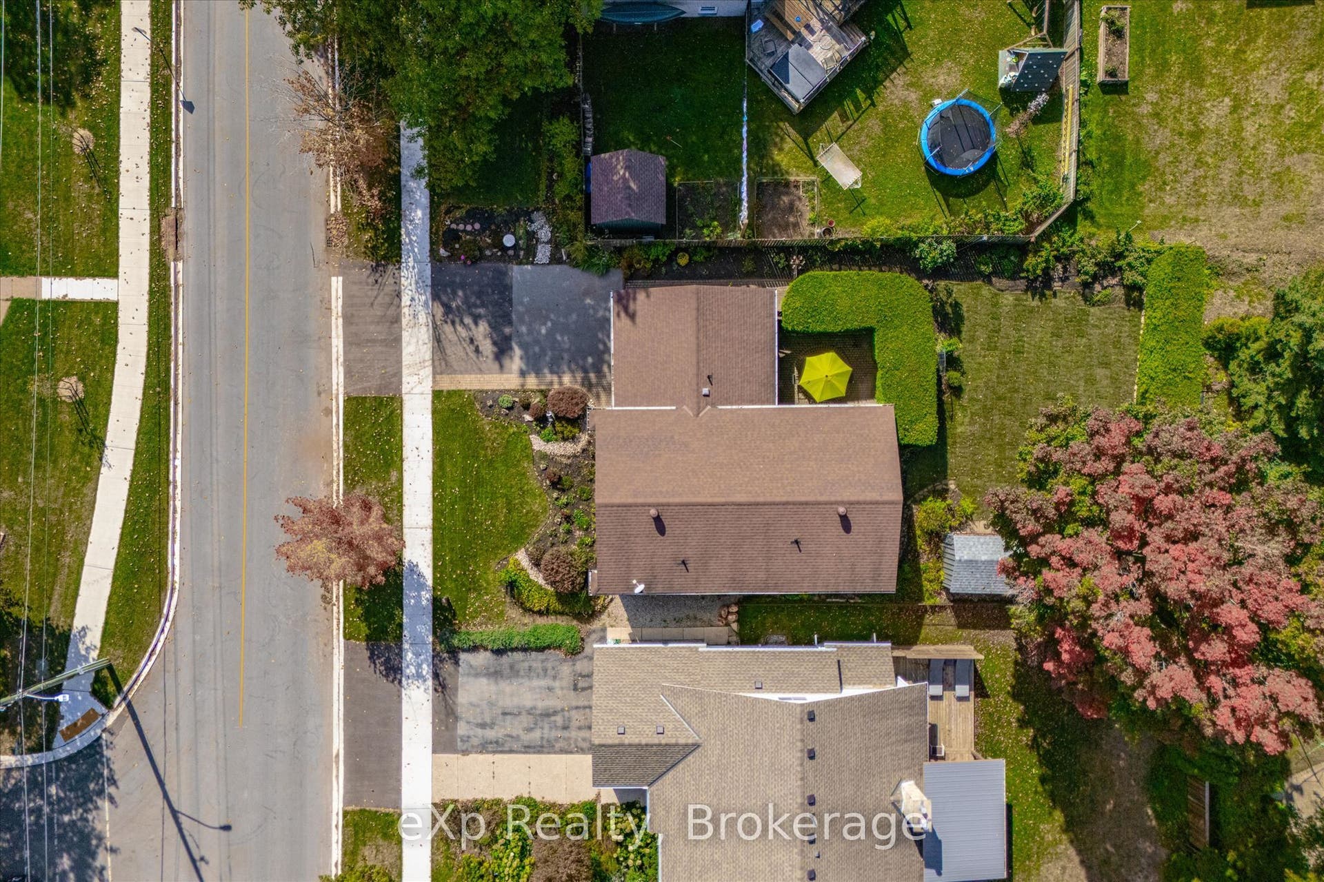 266 Colborne Street, Centre Wellington, Wellington ON N0B 1S0 266 Colborne Street, Centre Wellington, Wellington ON N0B 1S0