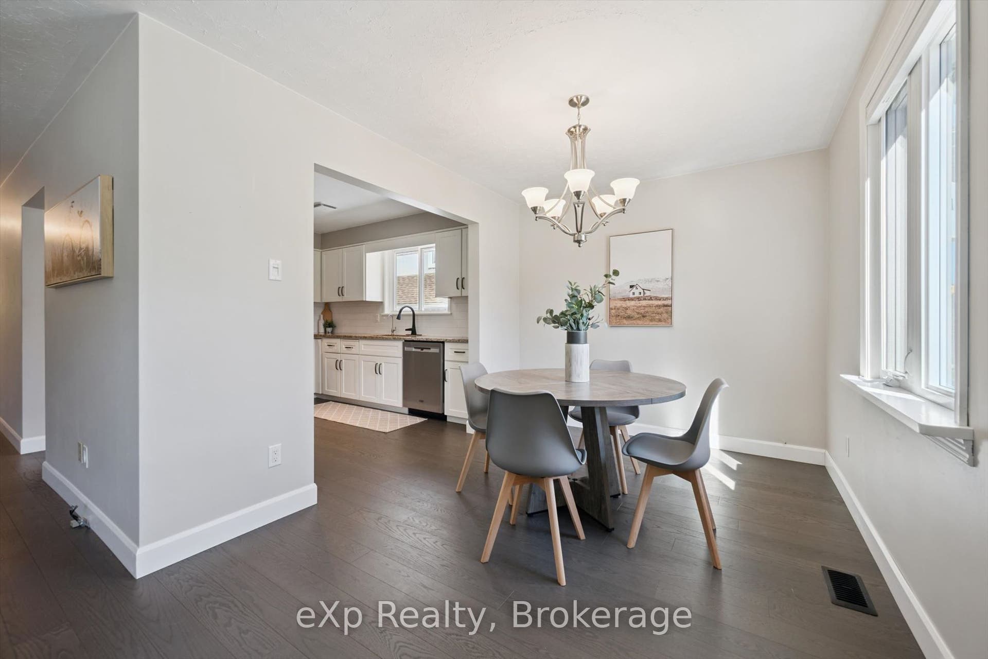 266 Colborne Street, Centre Wellington, Wellington ON N0B 1S0 266 Colborne Street, Centre Wellington, Wellington ON N0B 1S0