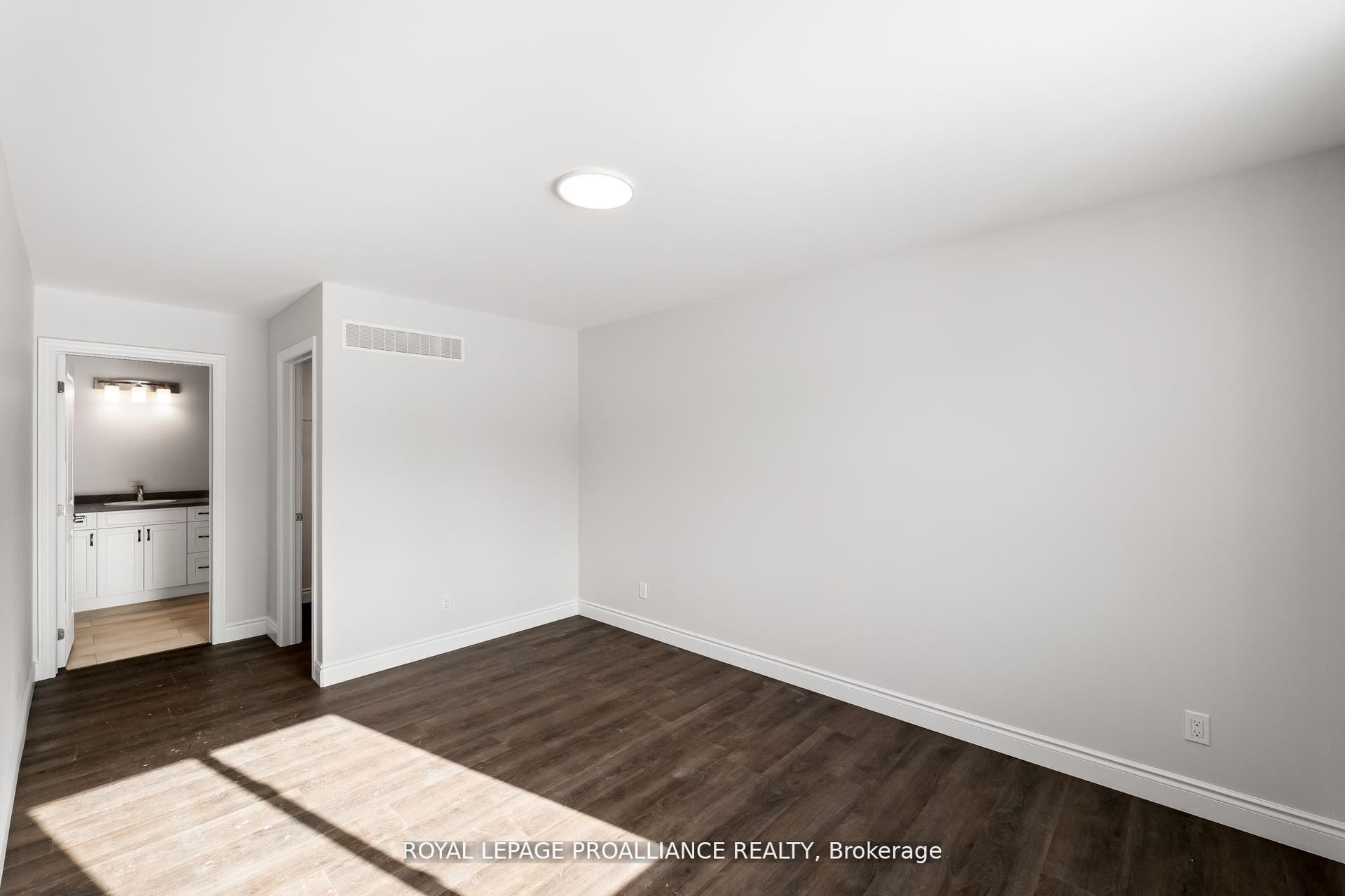 224 Homewood Avenue, Trent Hills, Northumberland ON K0L 1Y0 SAMPLE PHOTO OF SIMILAR UNIT