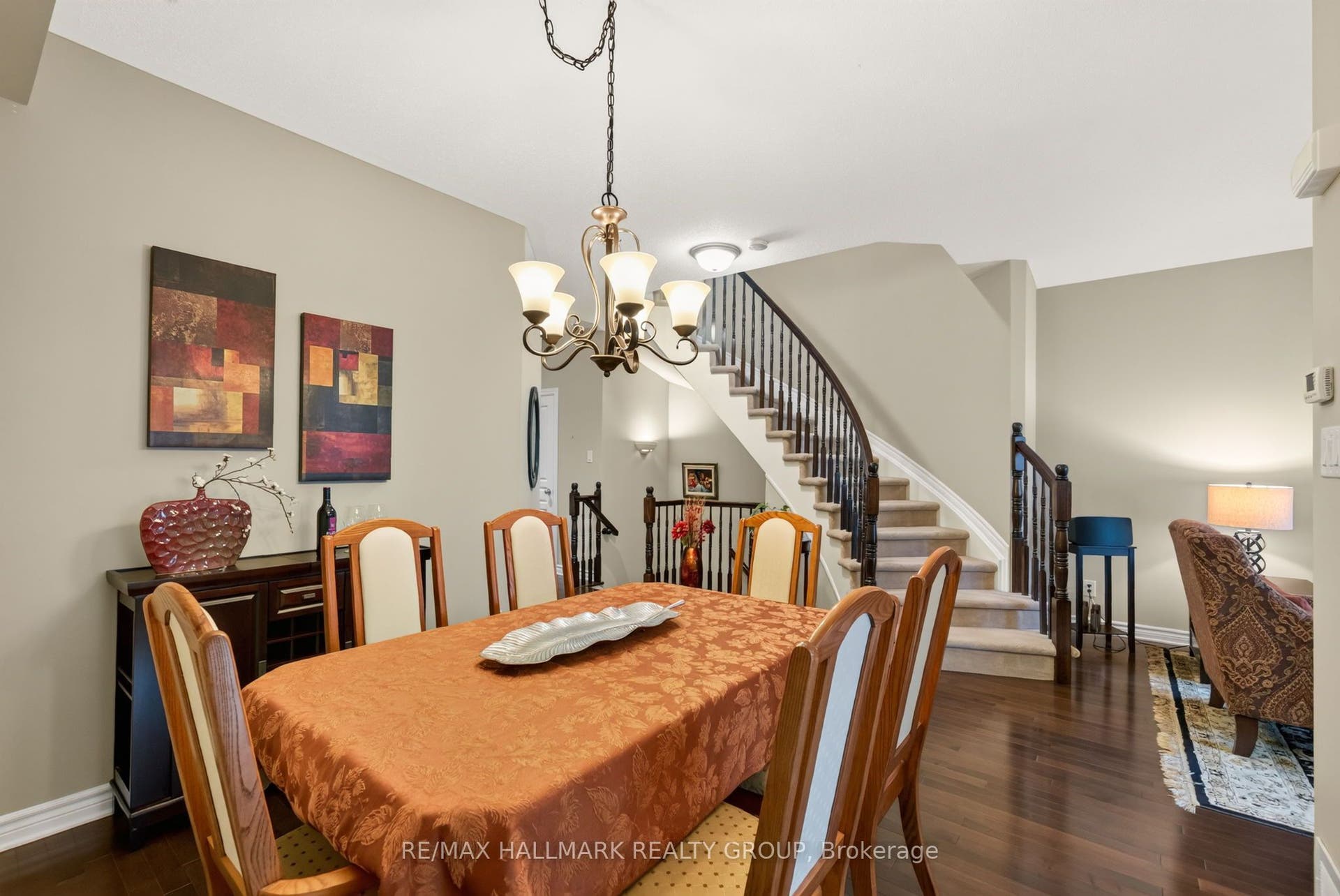 304 Celtic Ridge Crescent, Kanata, Ottawa ON K2W 0B8 dining area