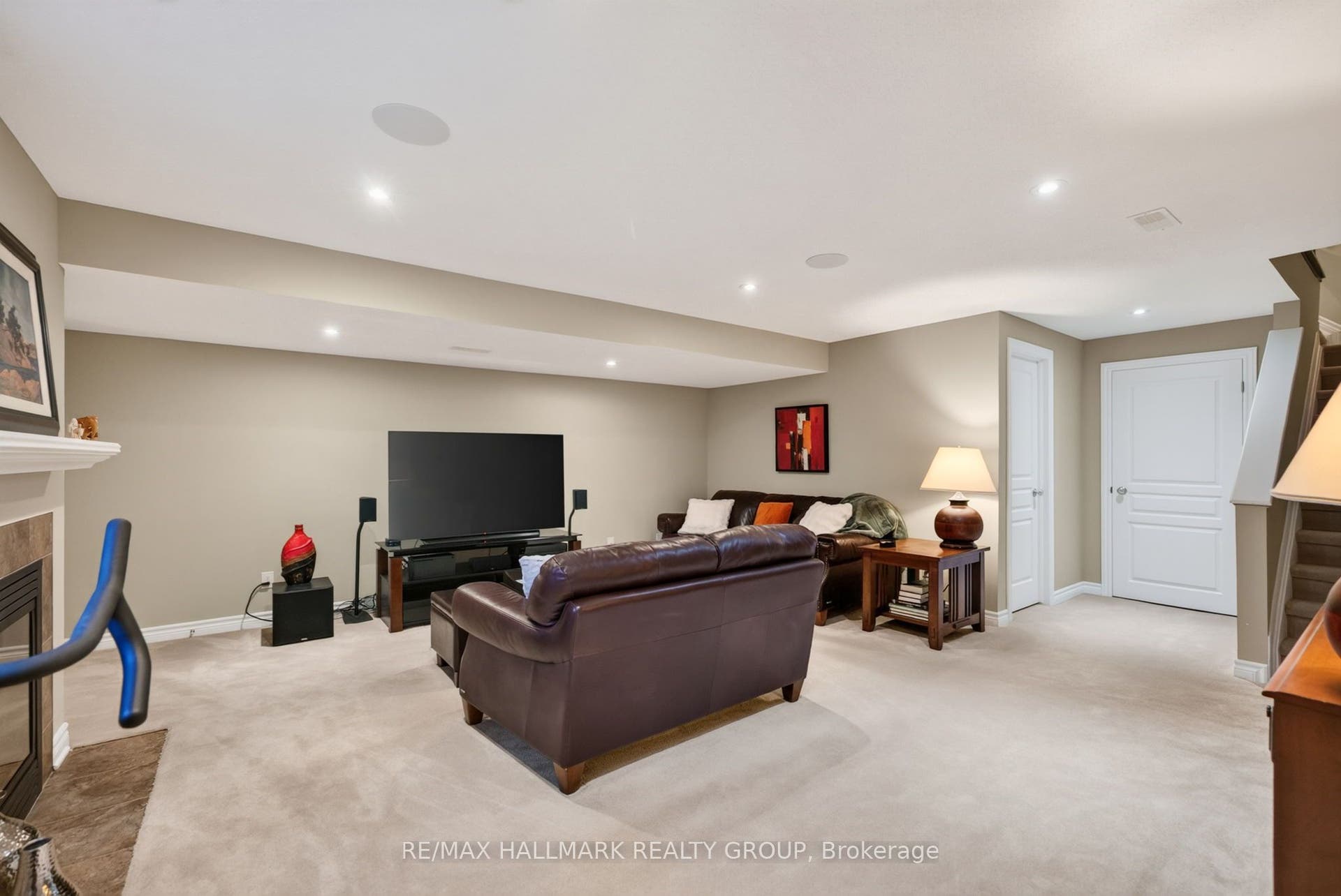 304 Celtic Ridge Crescent, Kanata, Ottawa ON K2W 0B8 pot lights and 2 built in ceiling speakers