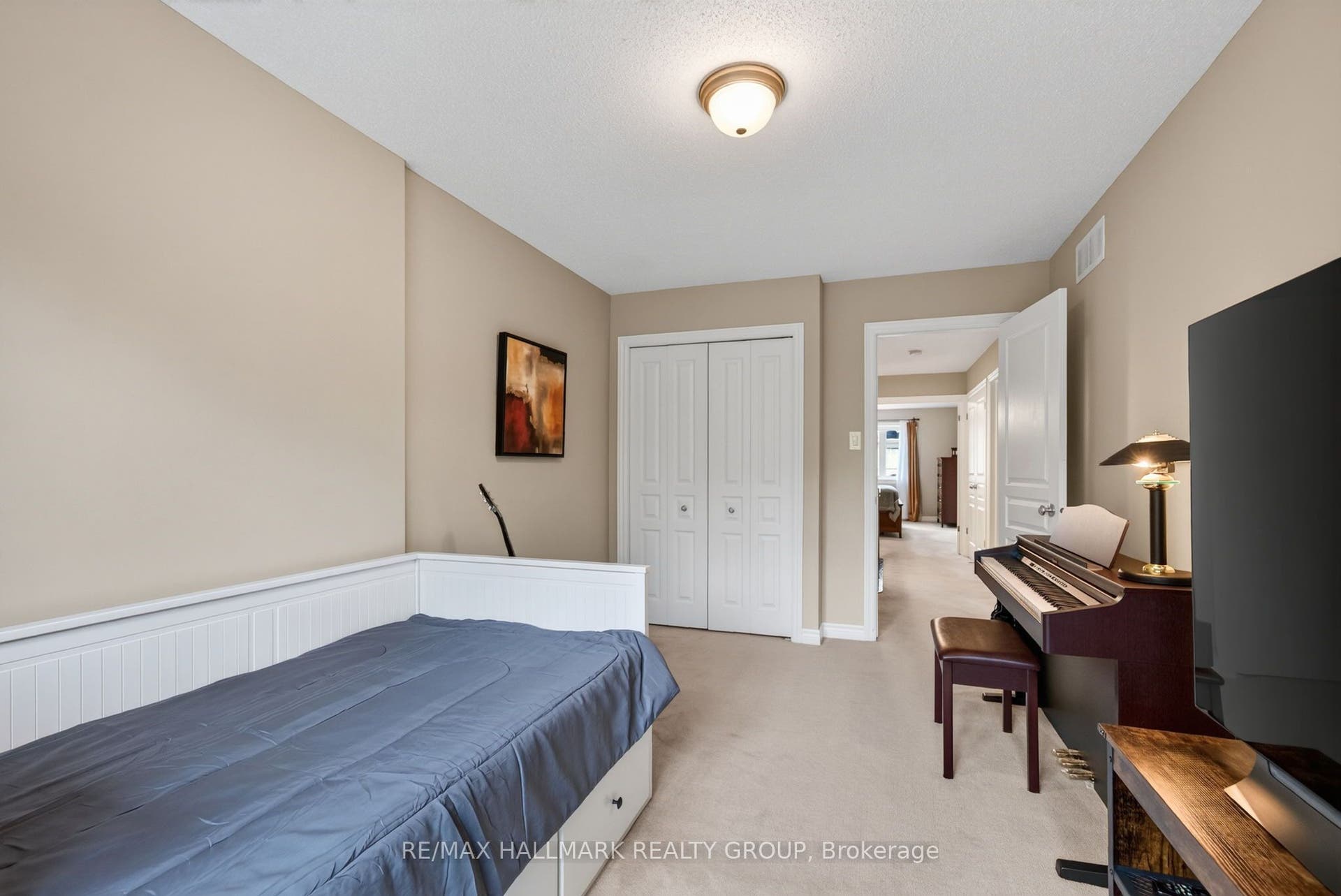 304 Celtic Ridge Crescent, Kanata, Ottawa ON K2W 0B8 Bedroom 2