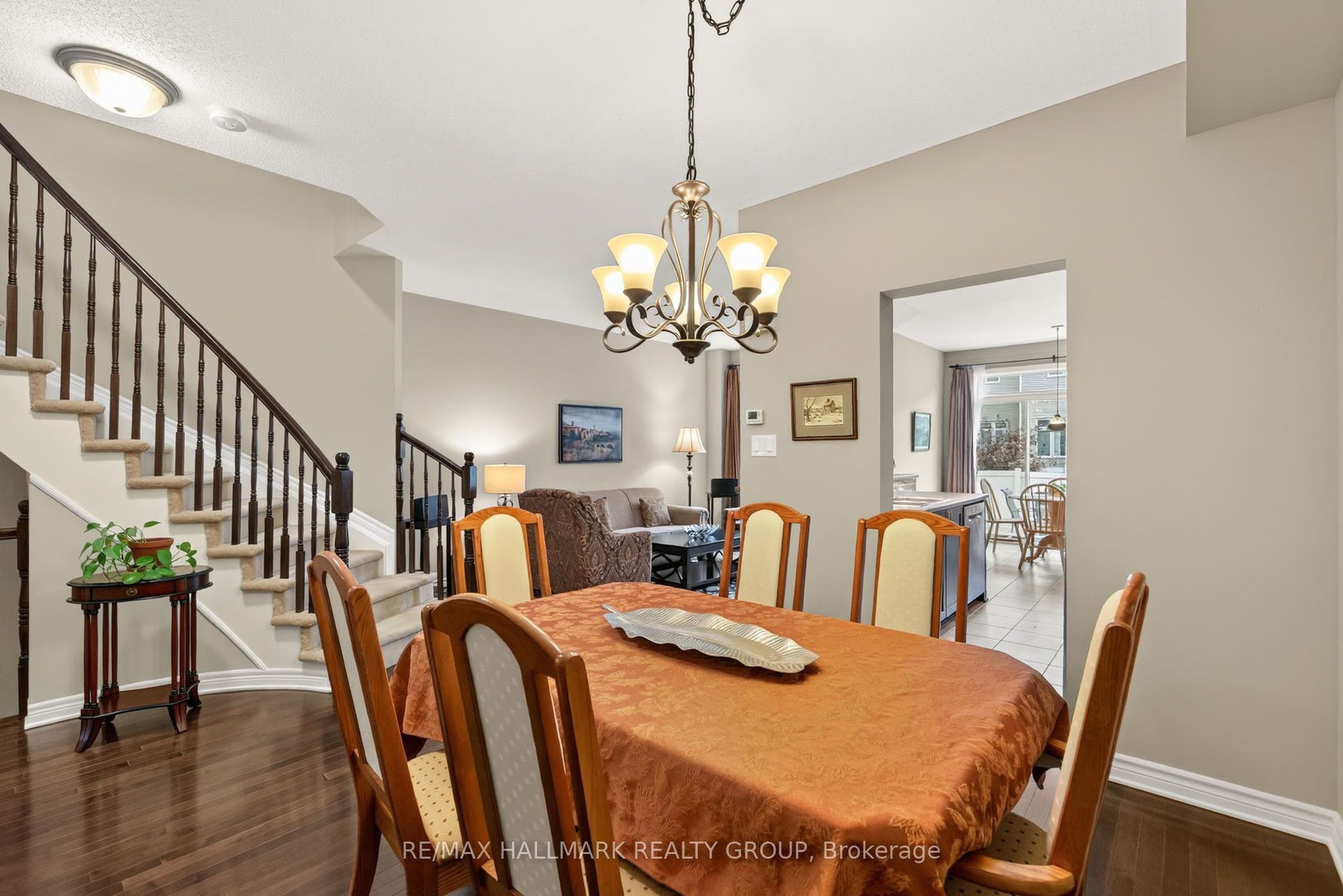 304 Celtic Ridge Crescent, Kanata, Ottawa ON K2W 0B8 304 Celtic Ridge Crescent, Kanata, Ottawa ON K2W 0B8