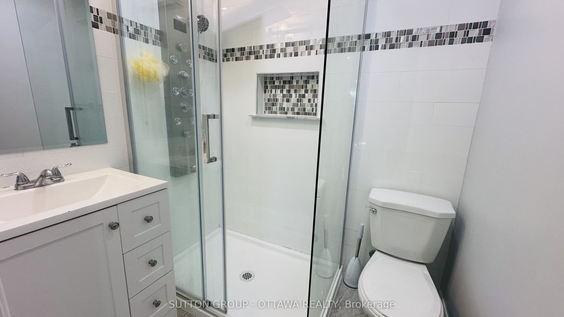 608 Clearbrook Drive, Barrhaven, Ottawa ON K2J 5S2 608 Clearbrook Drive, Barrhaven, Ottawa ON K2J 5S2