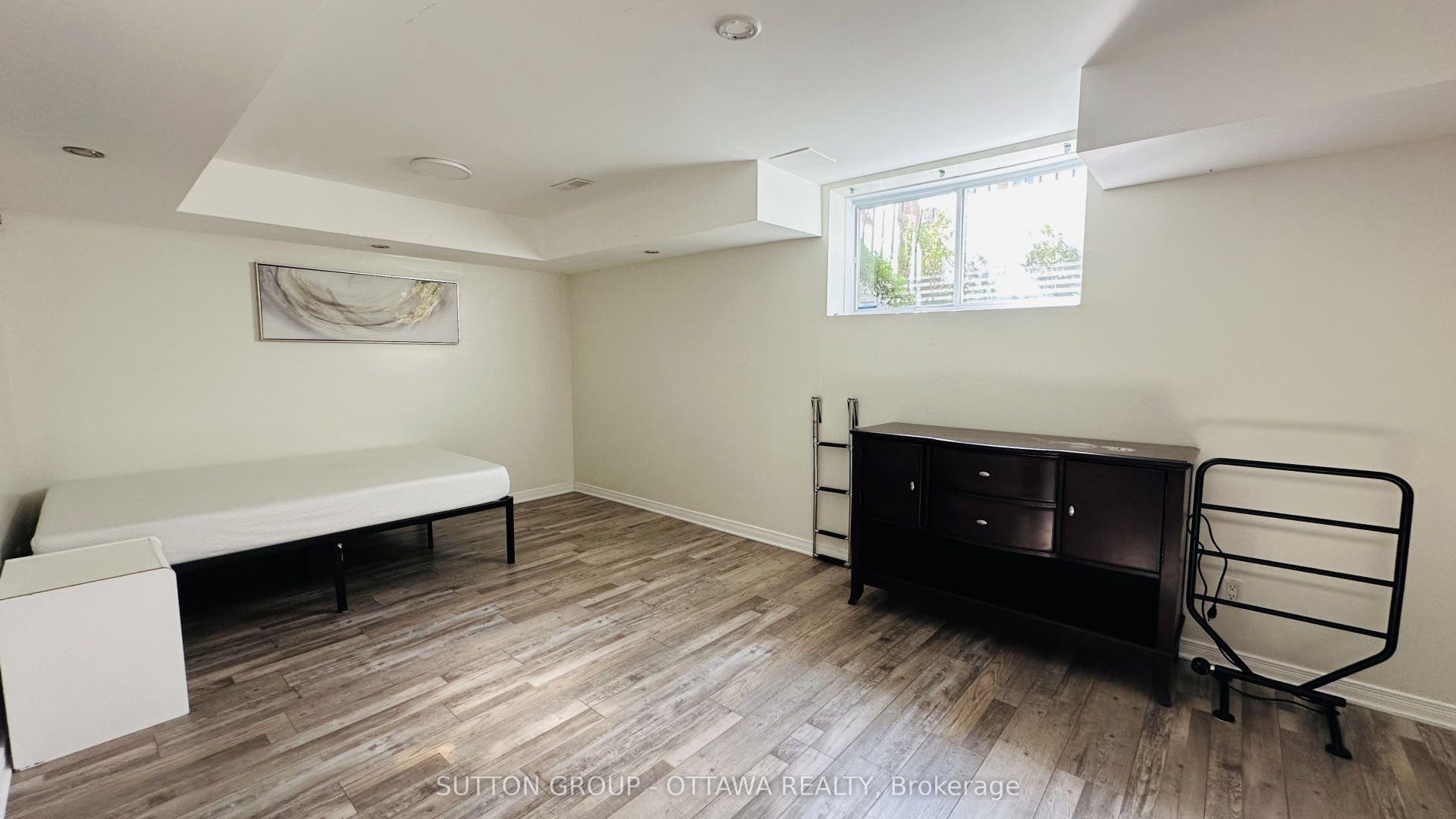608 Clearbrook Drive, Barrhaven, Ottawa ON K2J 5S2 608 Clearbrook Drive, Barrhaven, Ottawa ON K2J 5S2